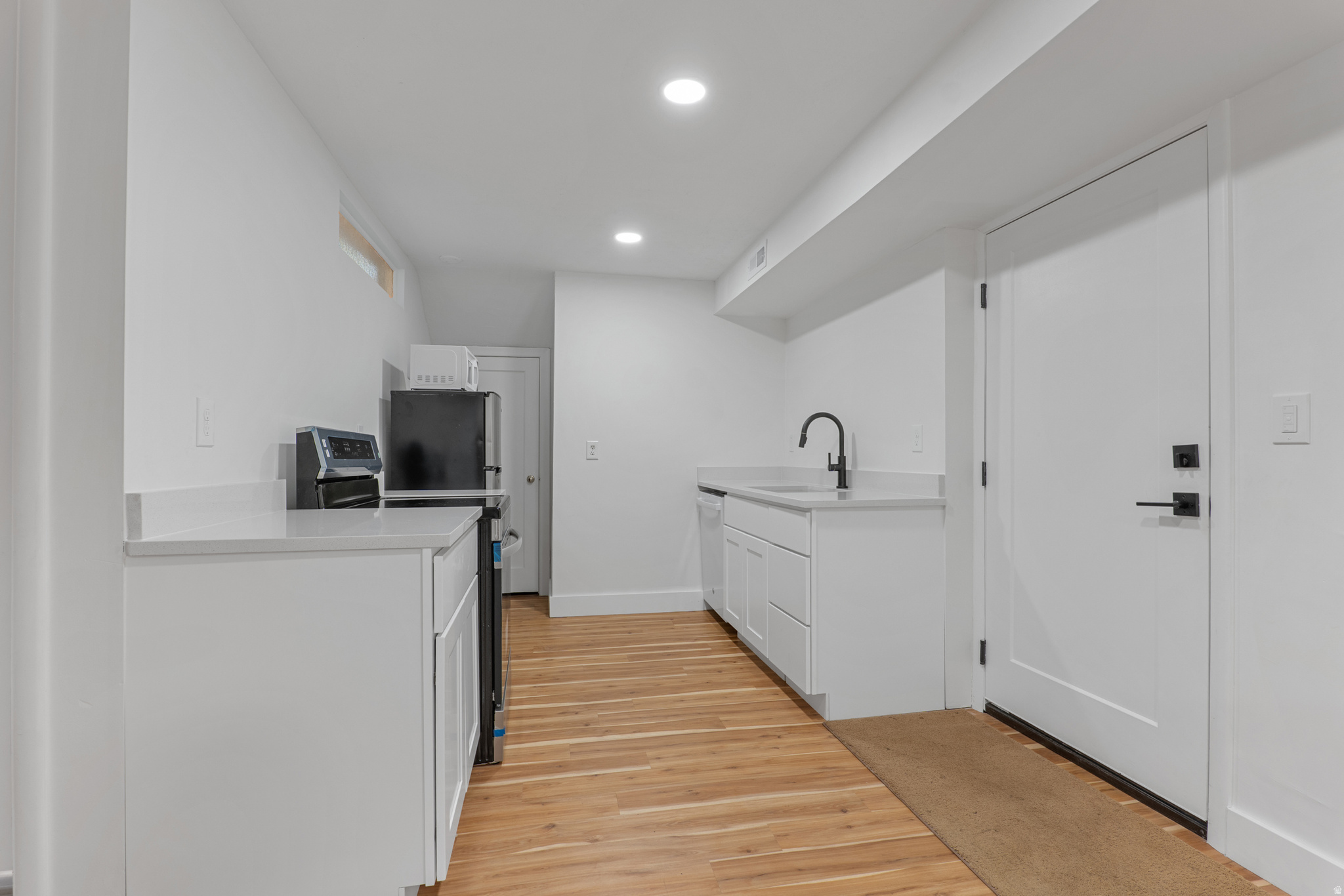NOB HILL - Residential Lease