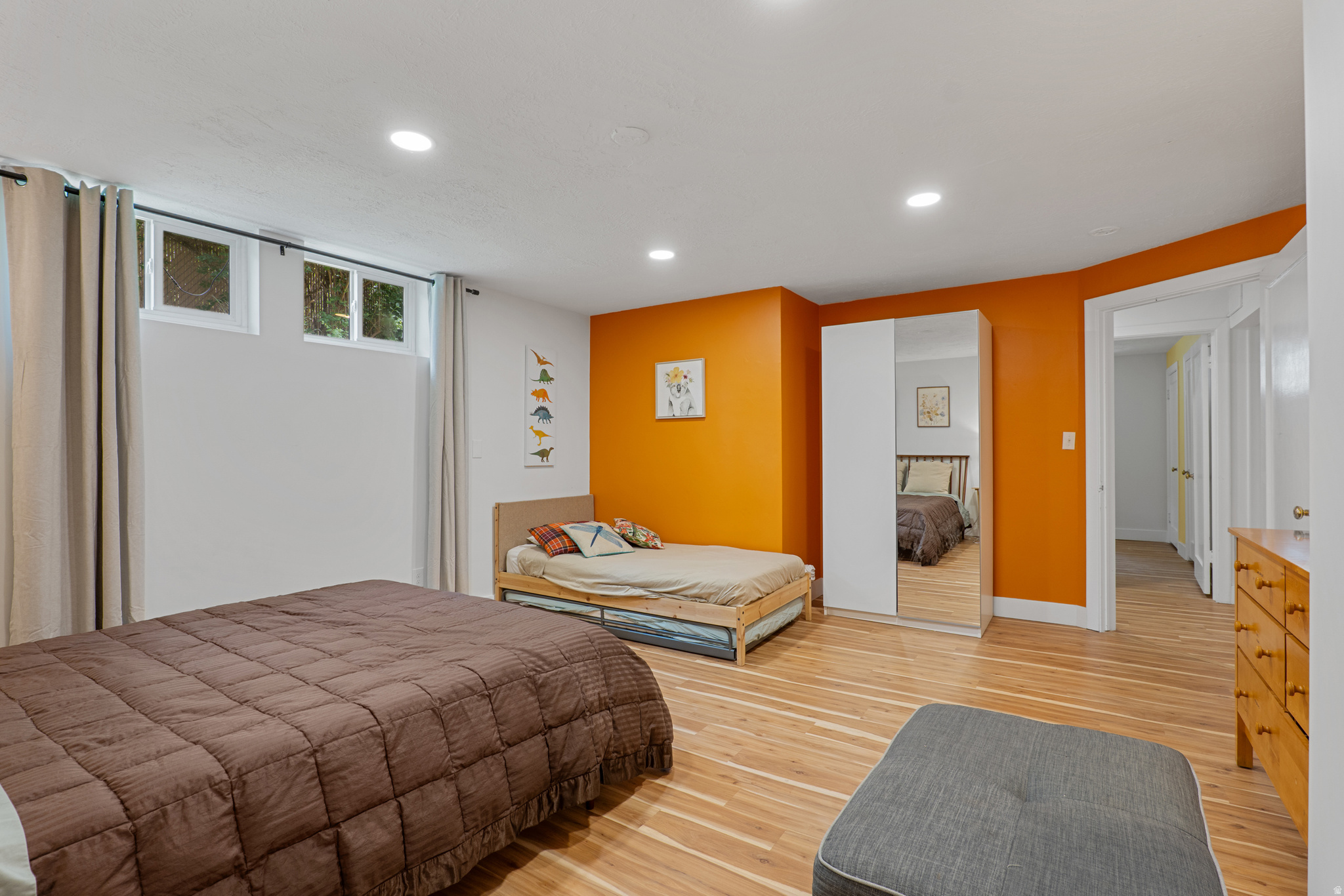 NOB HILL - Residential Lease