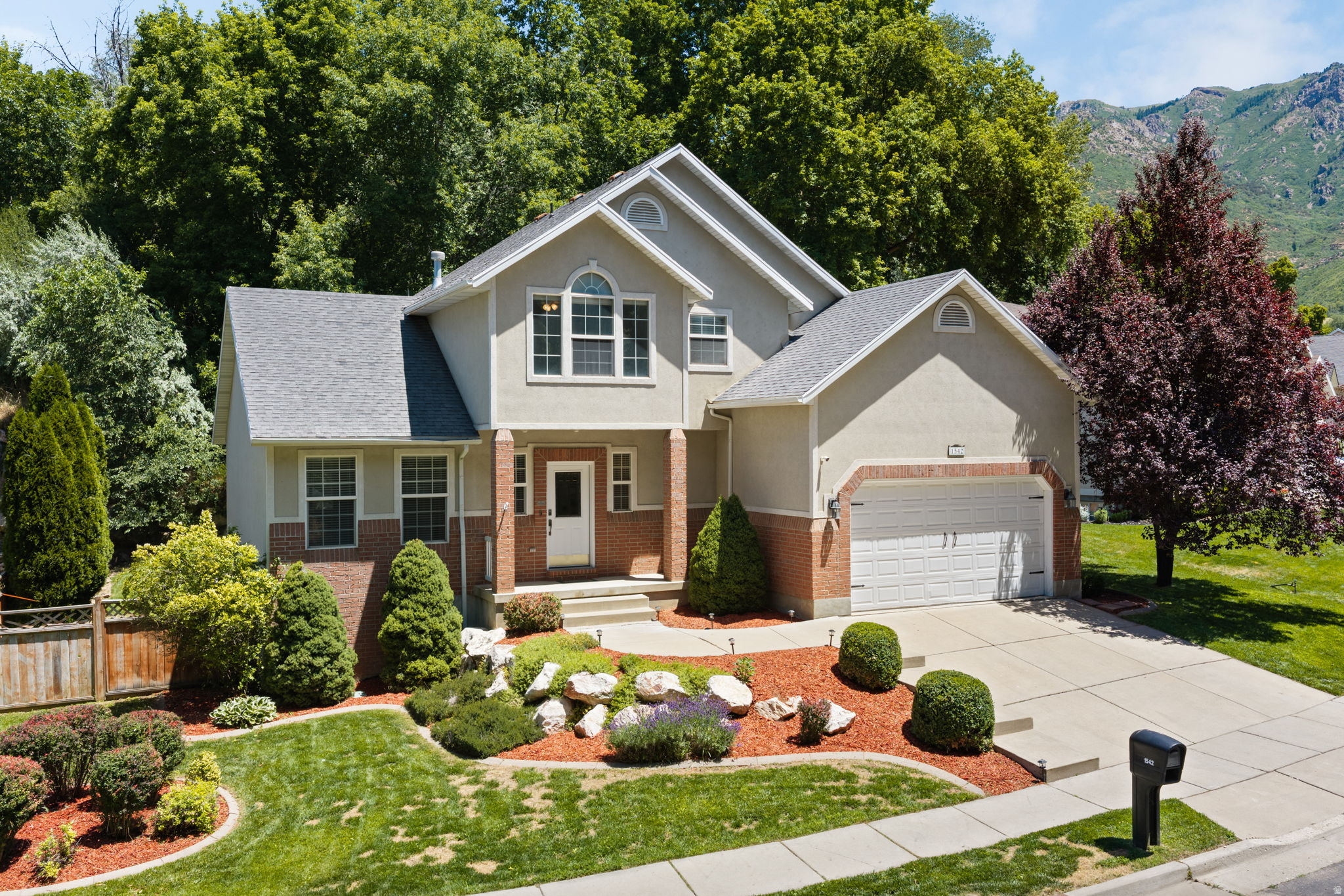 COTTONWOOD - Residential