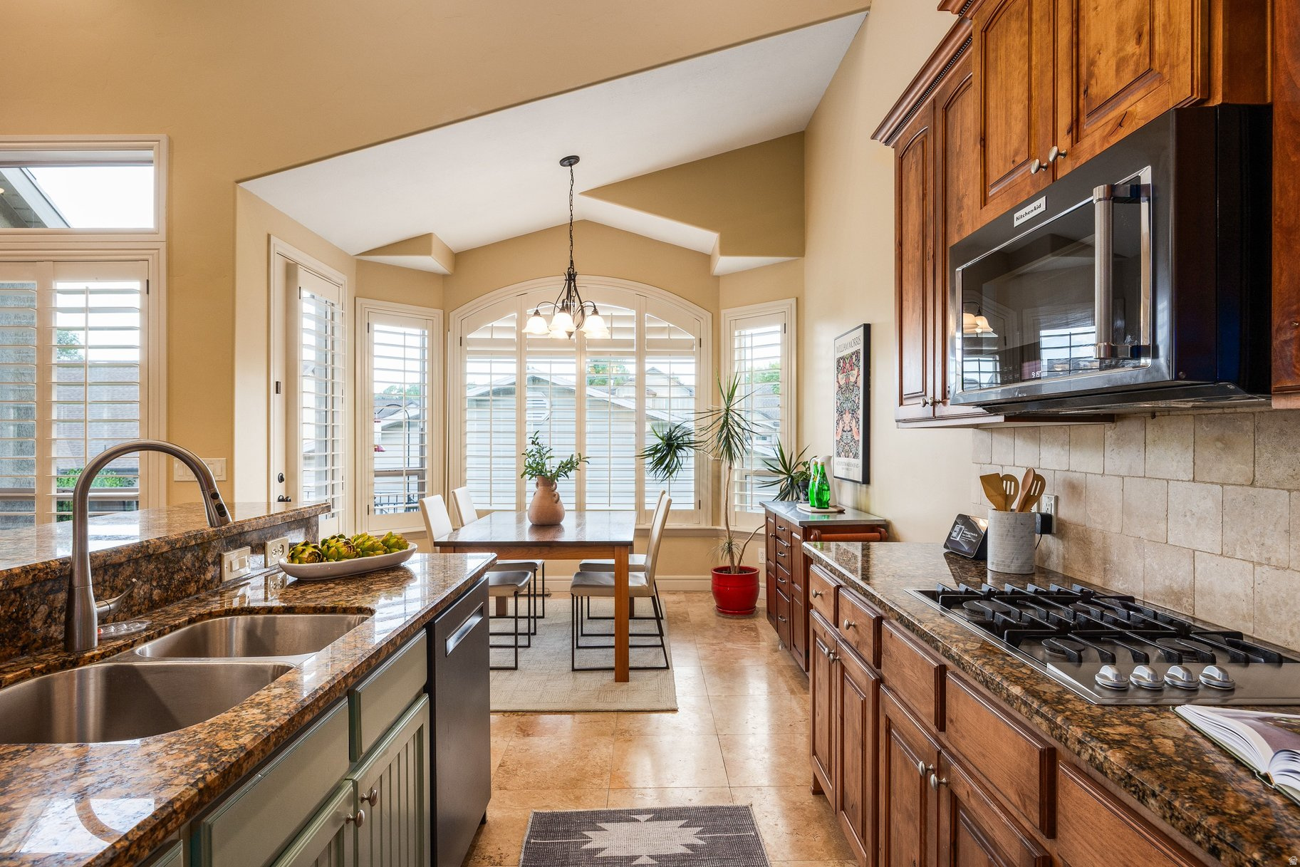KIRSTY'S COVE PUD - Residential