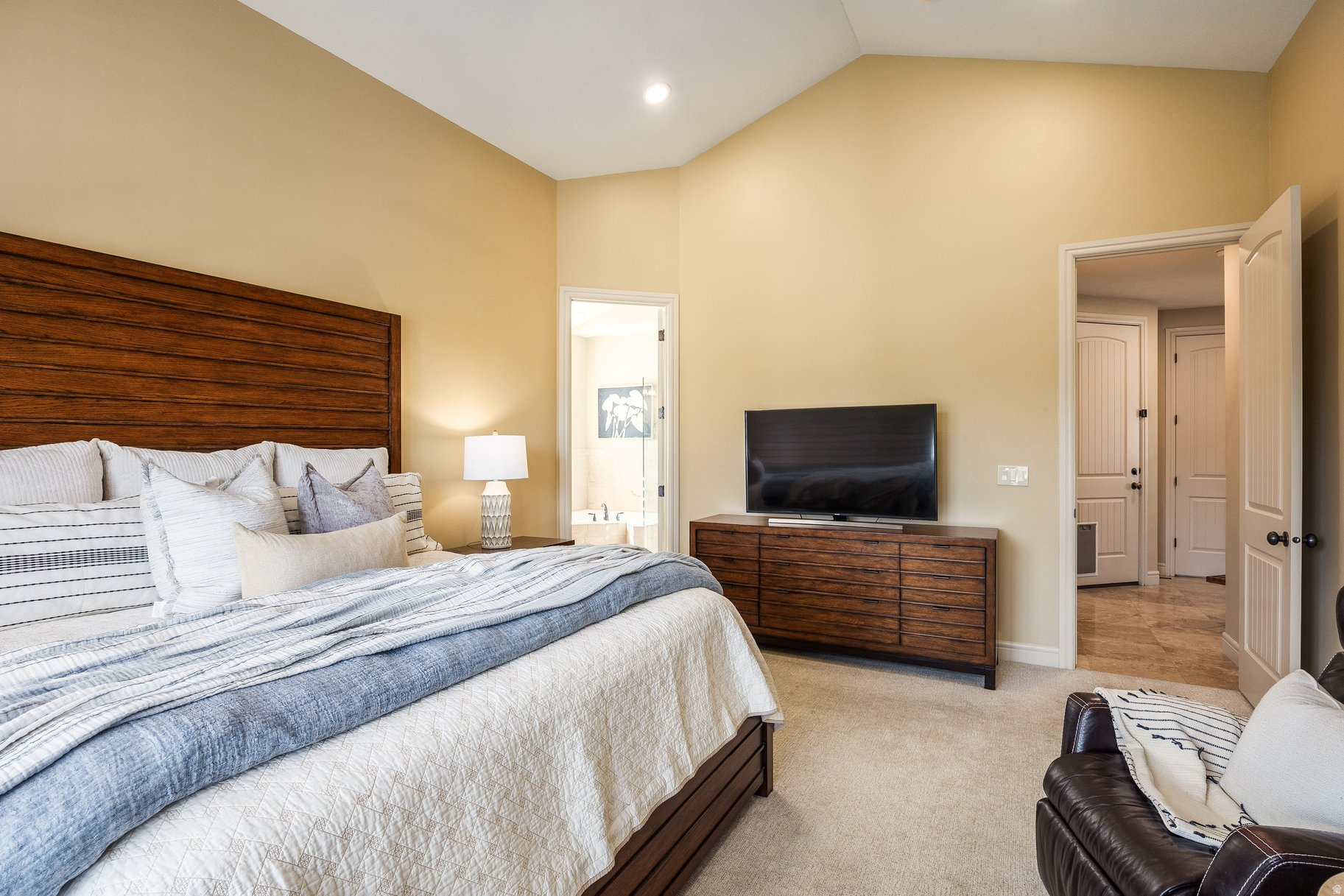 KIRSTY'S COVE PUD - Residential