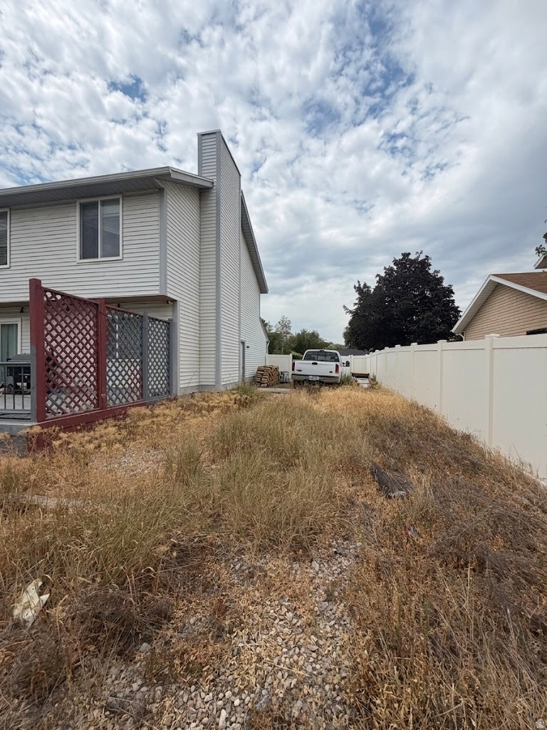COUNTRY MEADOWS - Residential