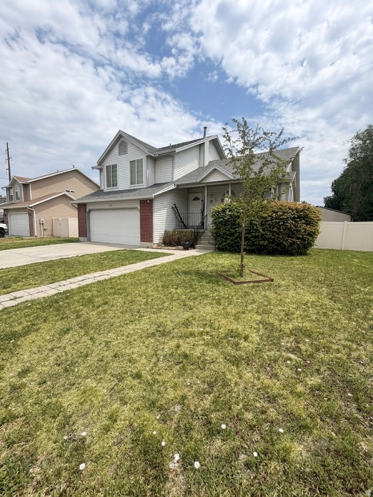 COUNTRY MEADOWS - Residential