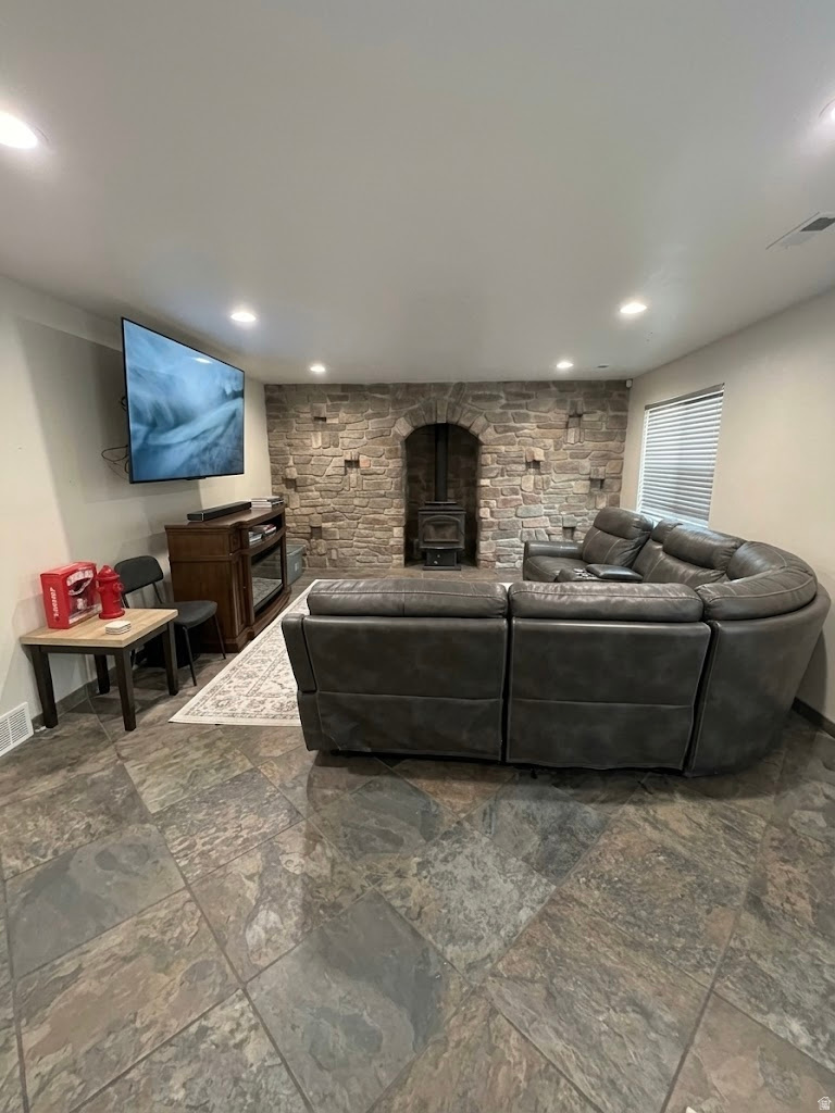 COUNTRY MEADOWS - Residential