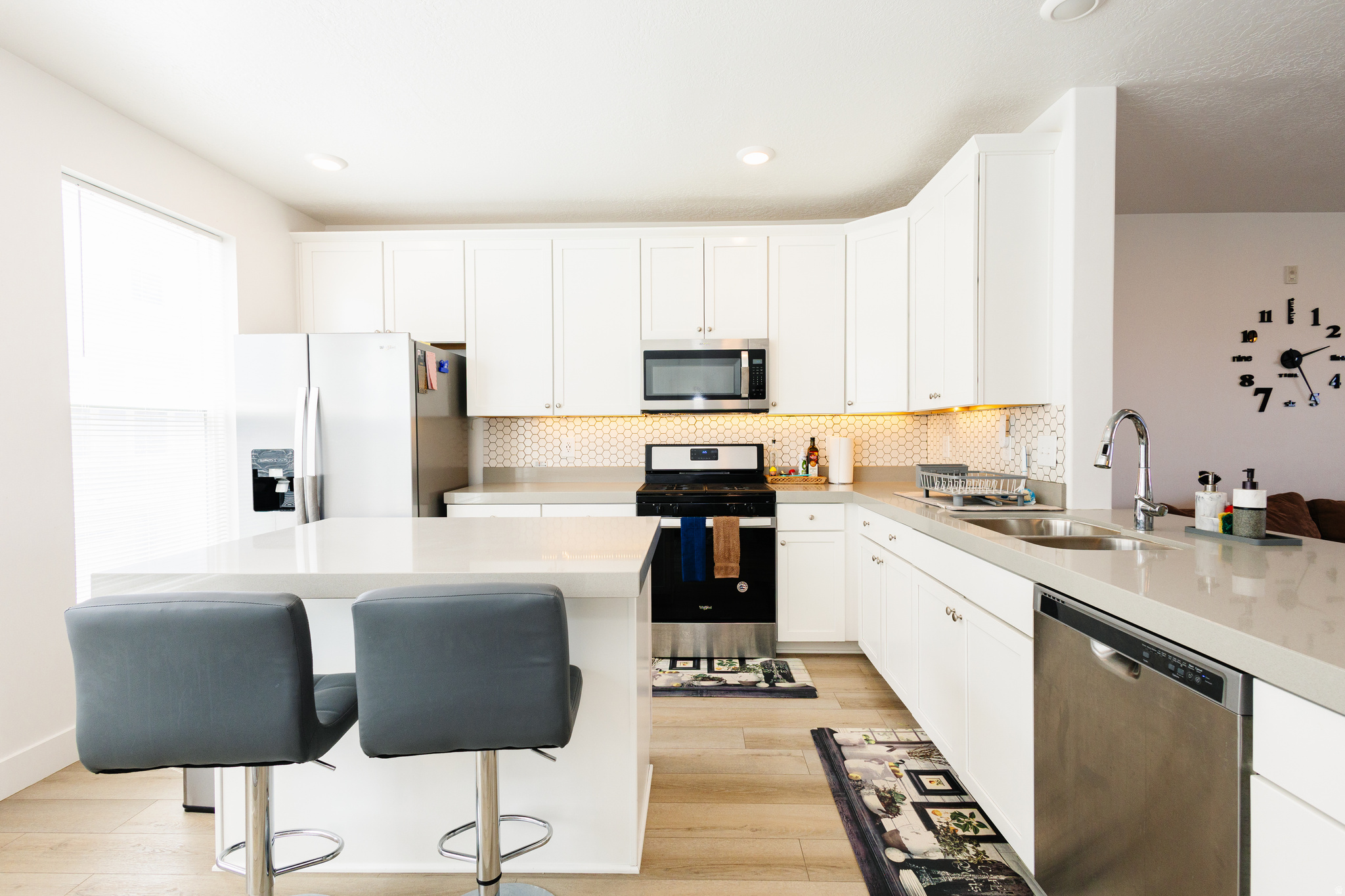 MUIRHOUSE - Residential