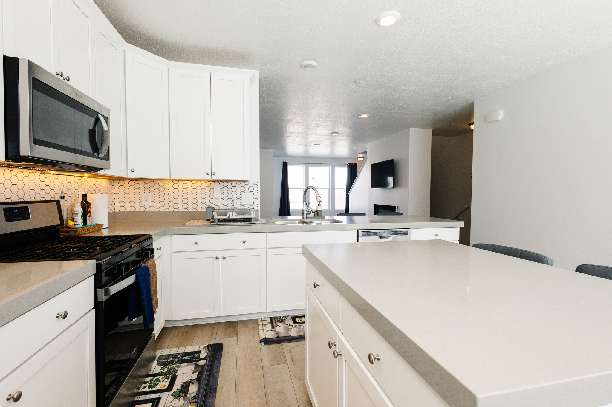 MUIRHOUSE - Residential