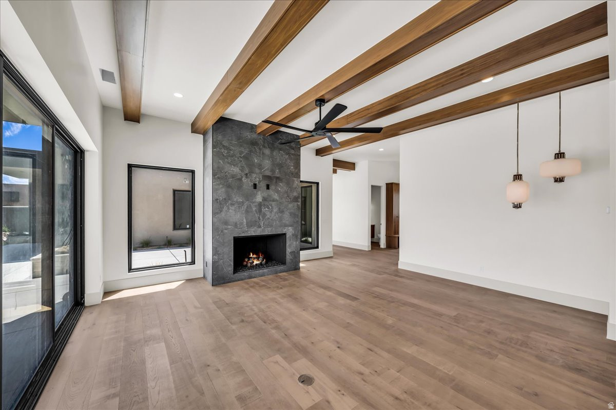 LEDGES OF SG JOHNSON ARCH - Residential