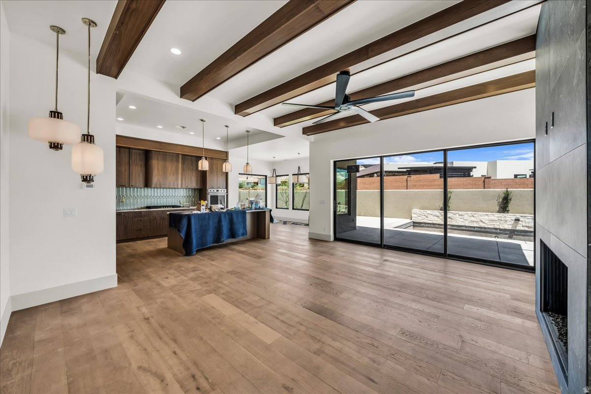 LEDGES OF SG JOHNSON ARCH - Residential