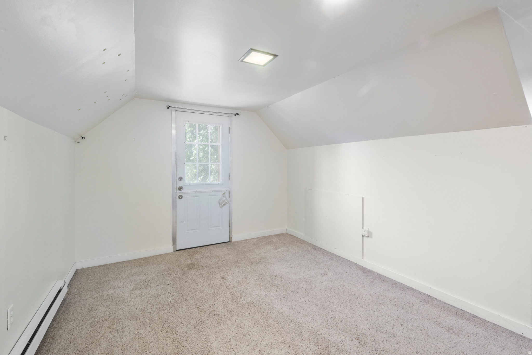 HILL CREST - Residential