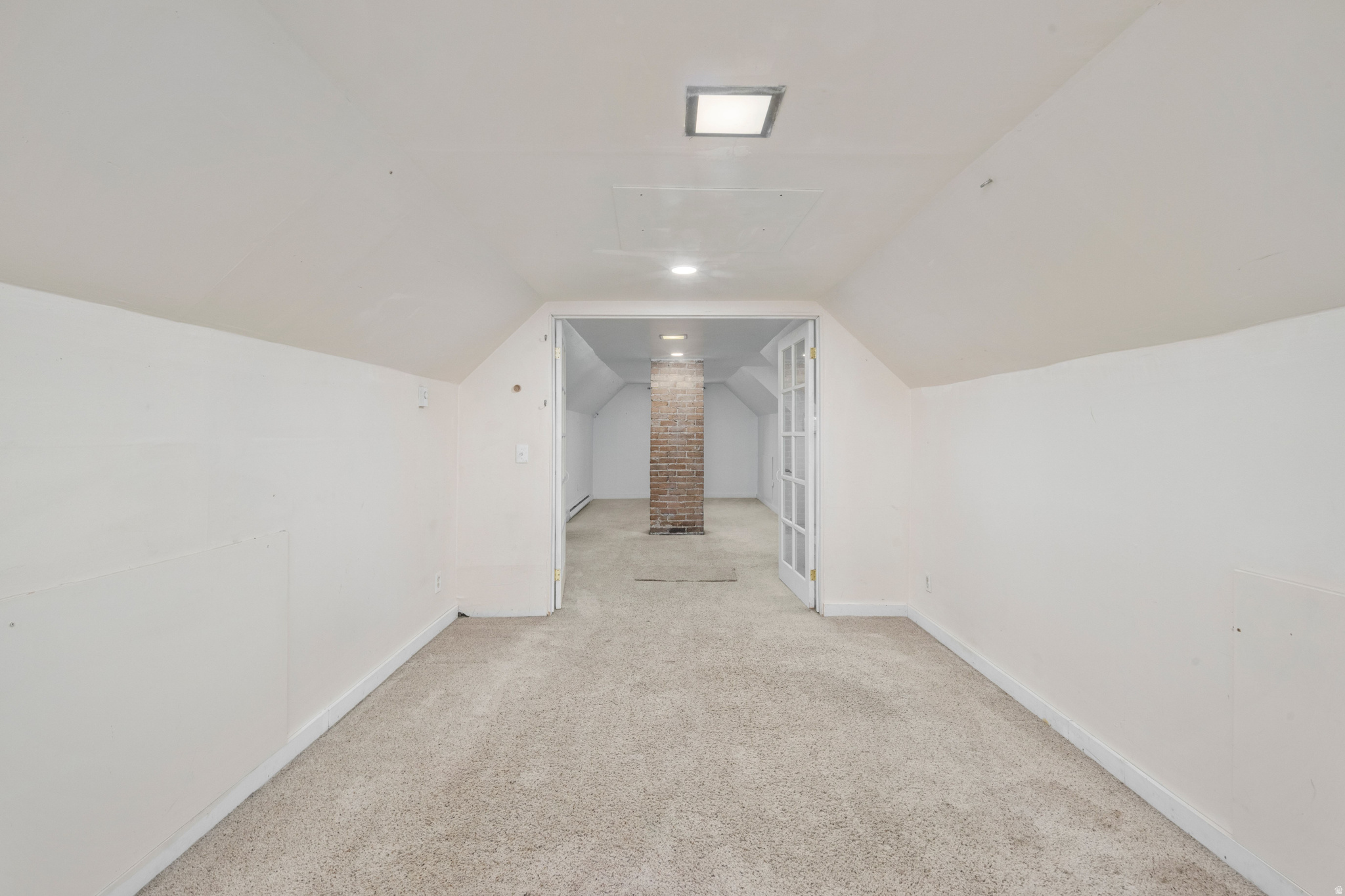 HILL CREST - Residential