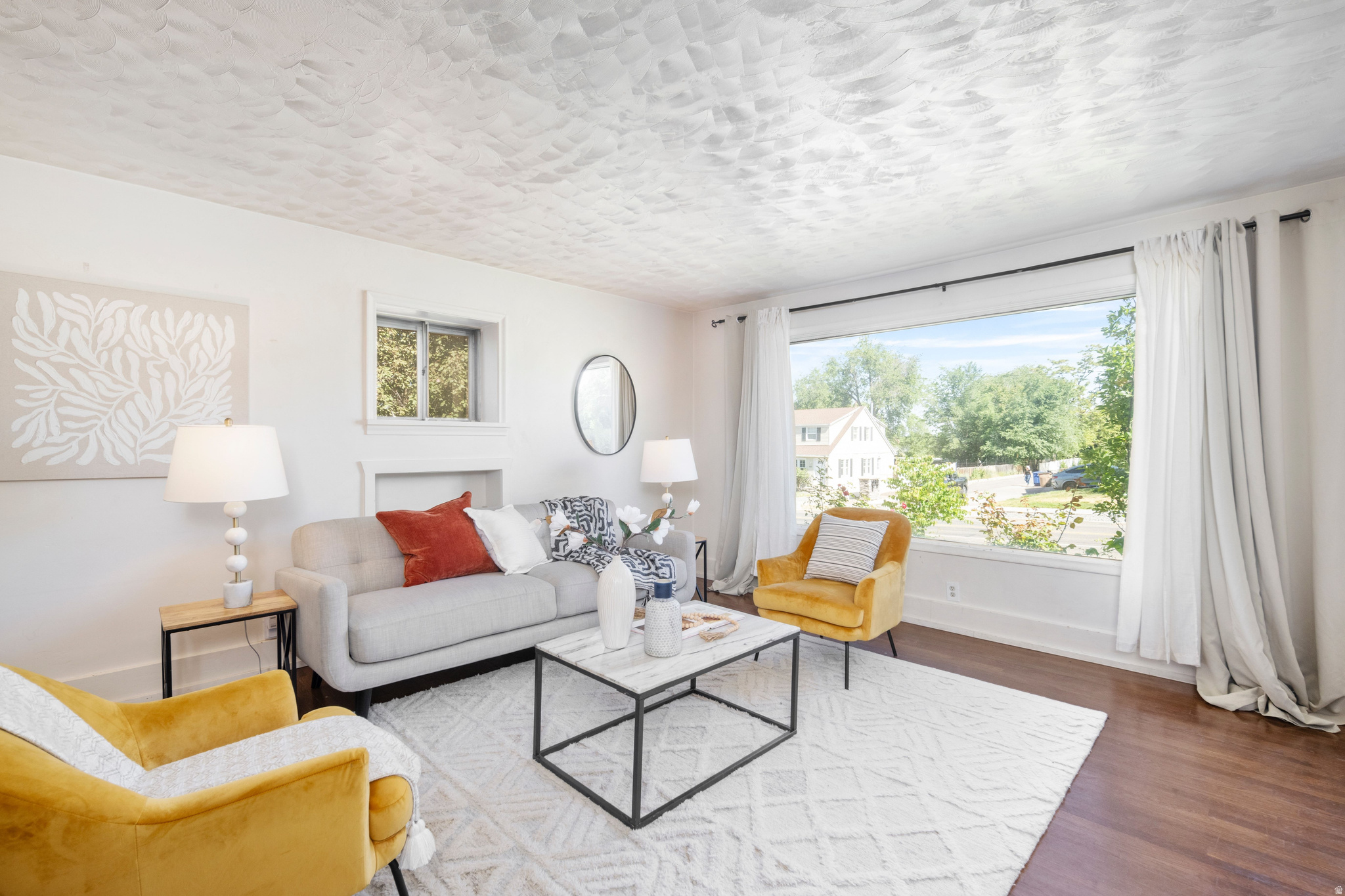 HILL CREST - Residential