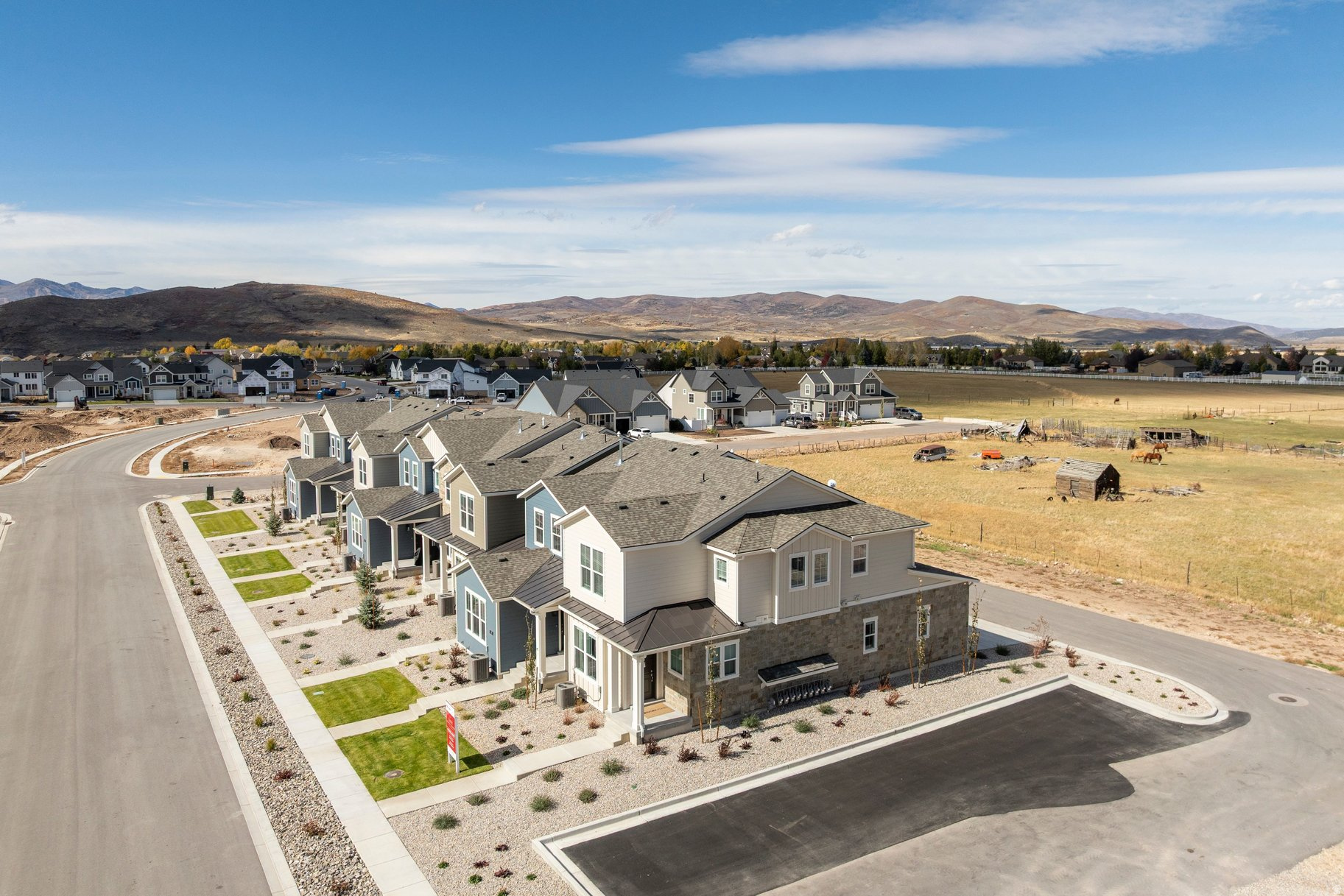 FRANCIS COMMONS TOWNS - Residential