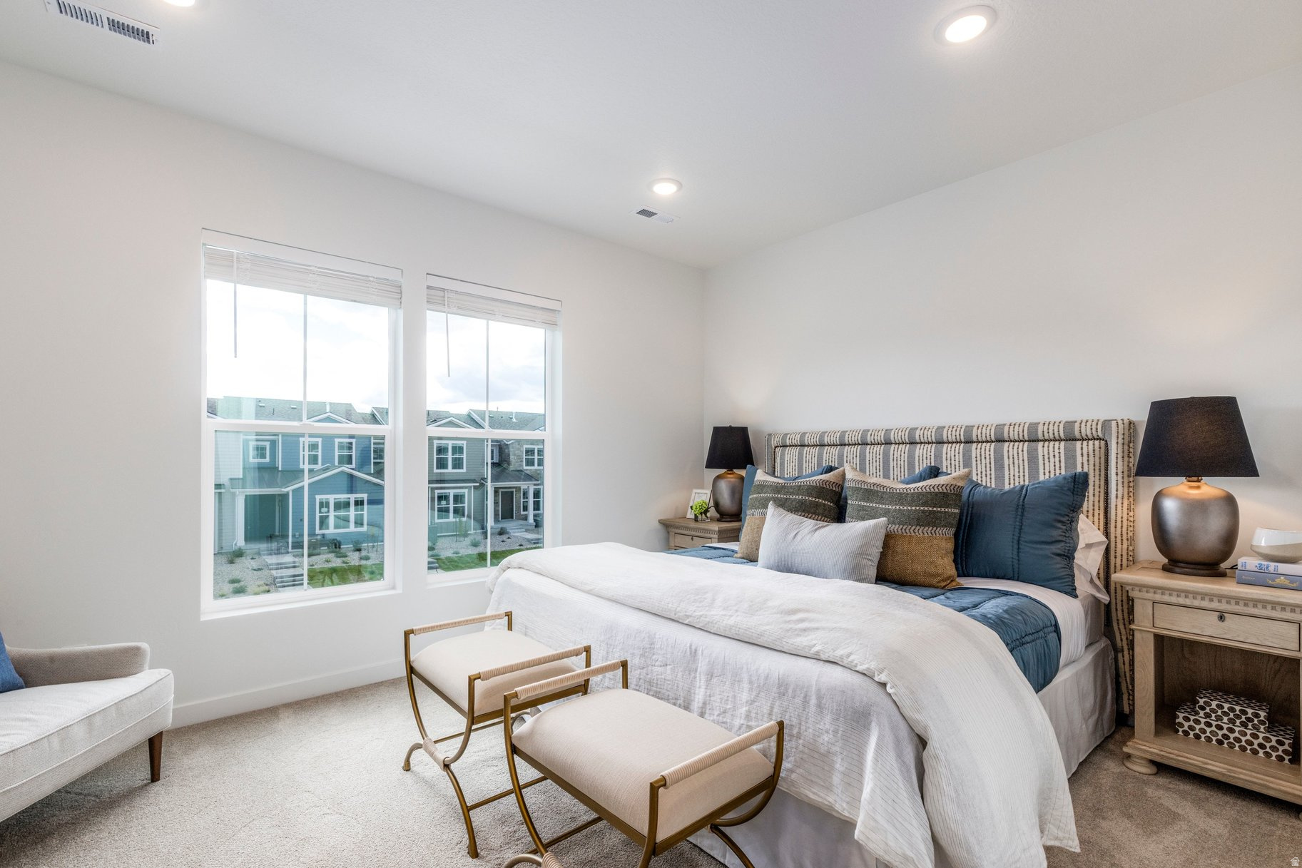 FRANCIS COMMONS TOWNS - Residential