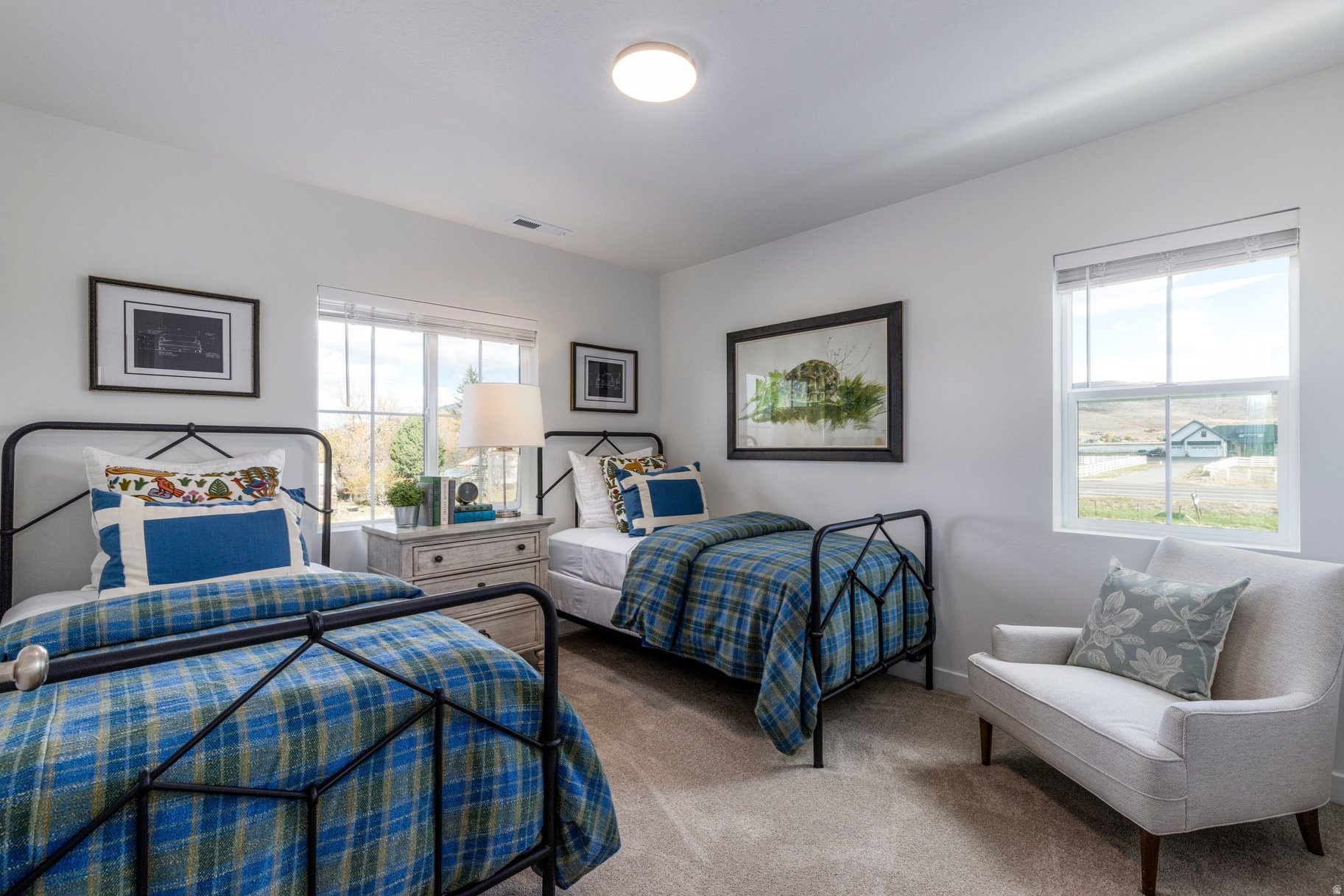 FRANCIS COMMONS TOWNS - Residential