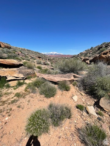 HILLS AT SANTA CLARA - Land