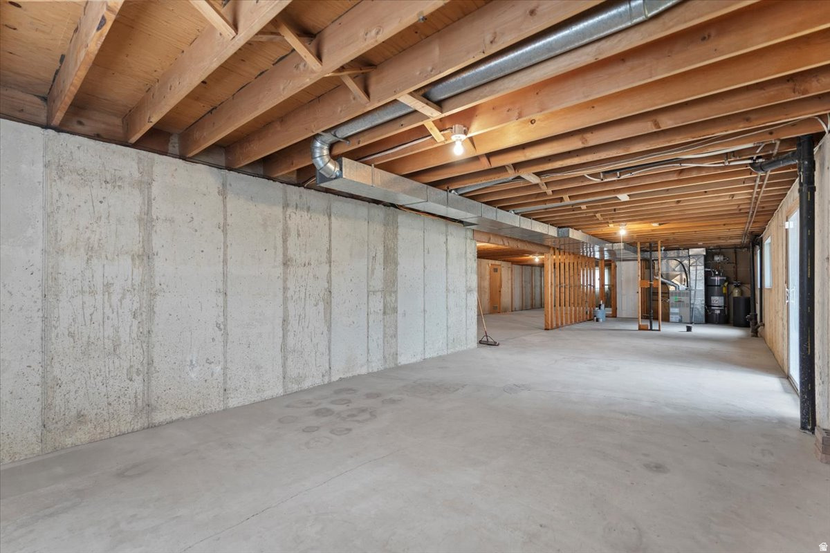 WOODRIDGE EST 2 - Residential