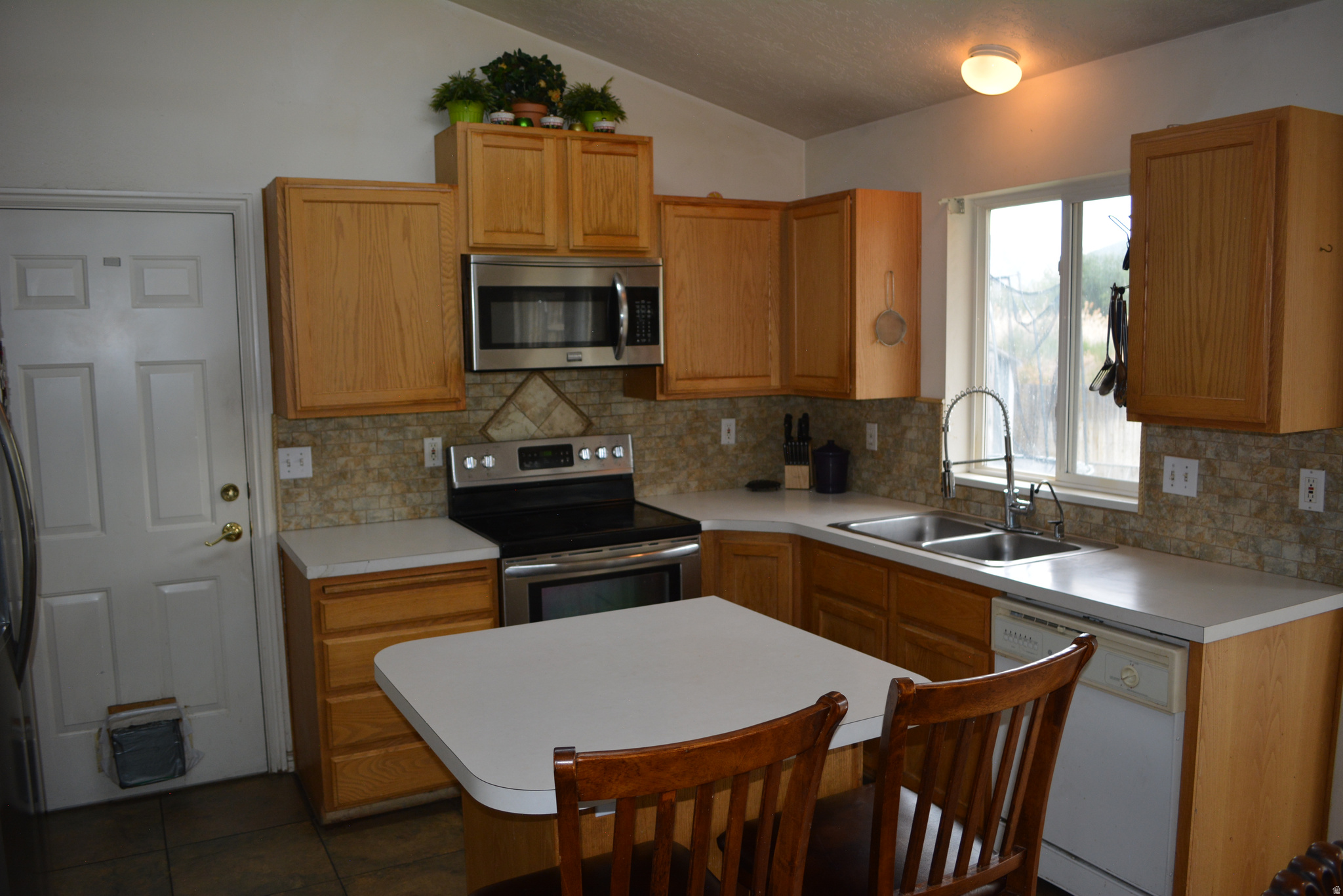 LYNNBROOK - Residential