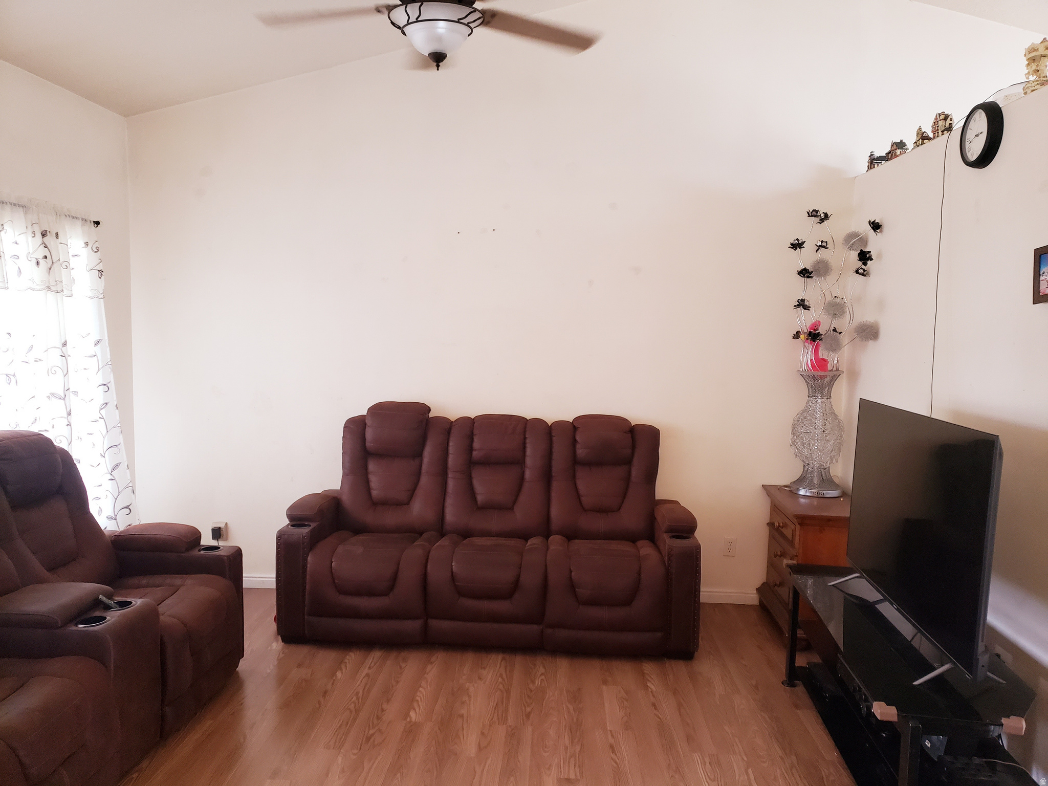LYNNBROOK - Residential