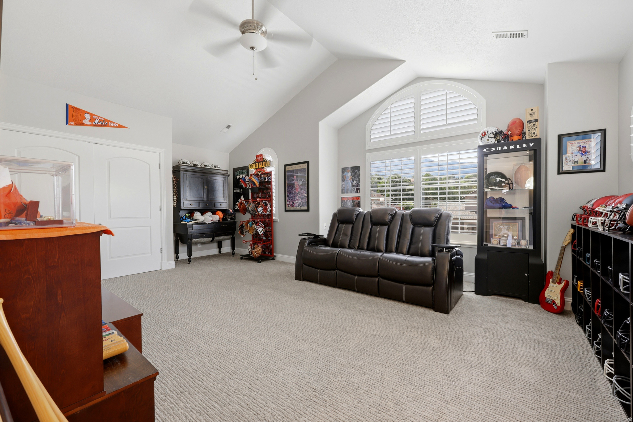 WILLOW CREEK - Residential