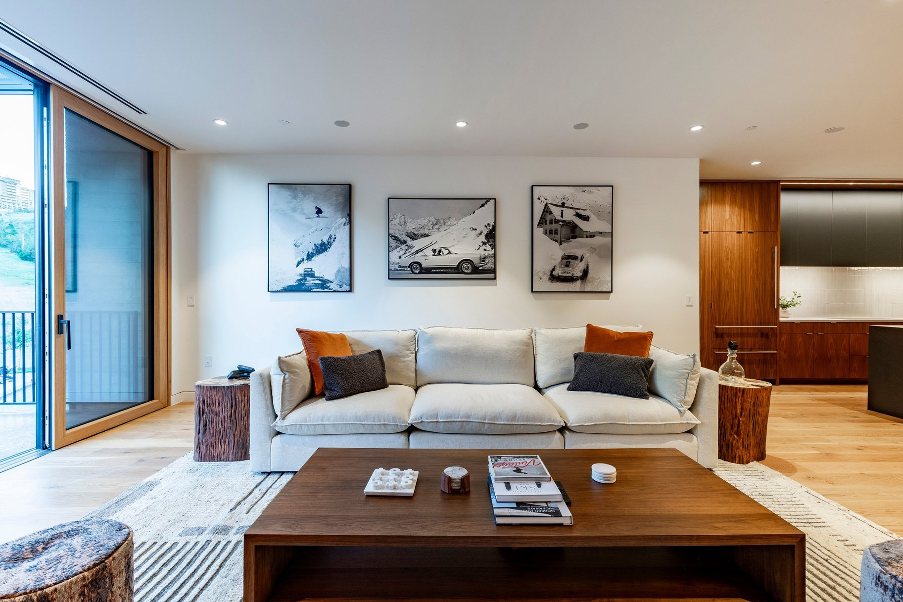 FOUNDERS PLACE - Residential