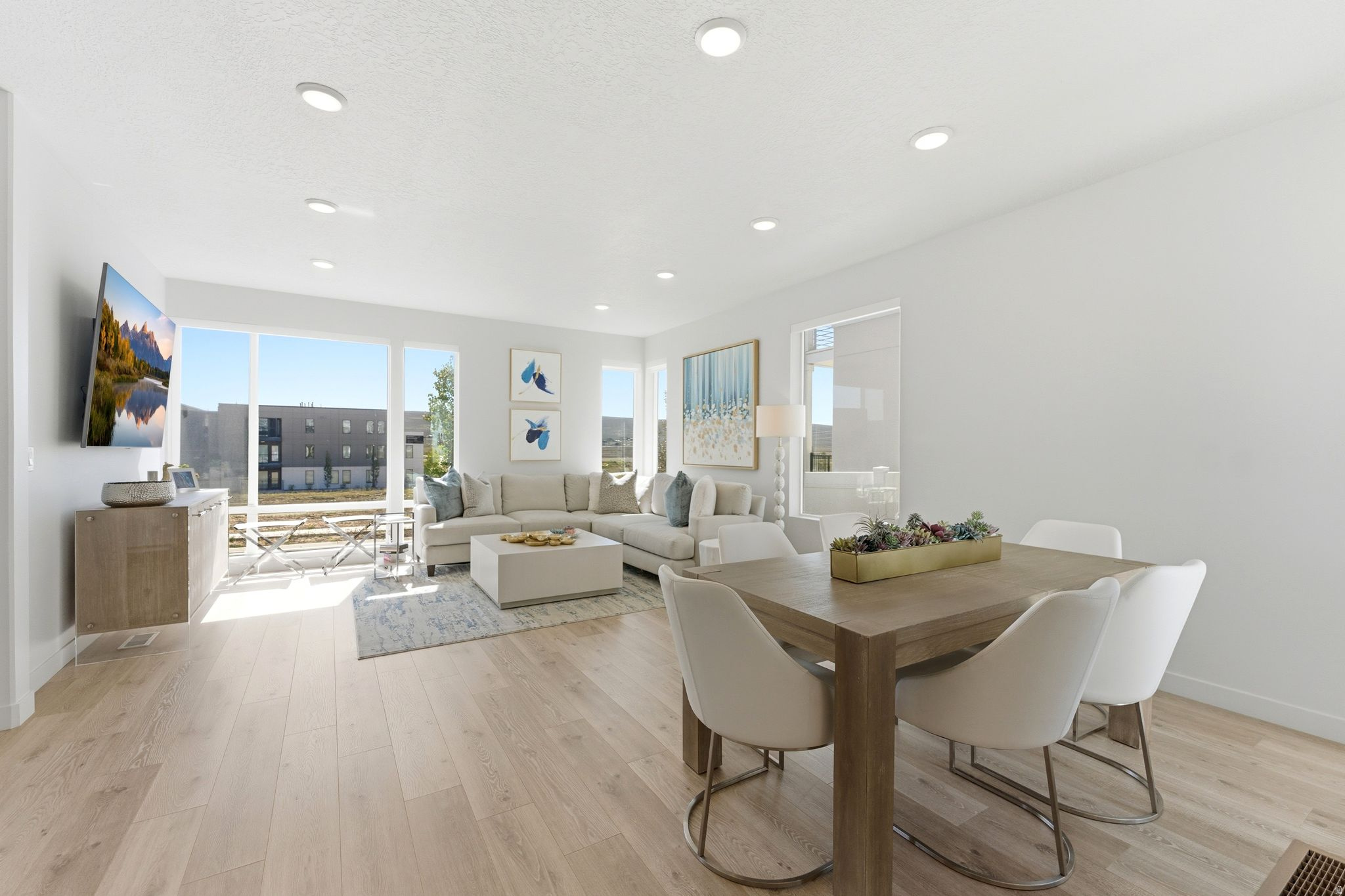 SILVER CREEK - Residential