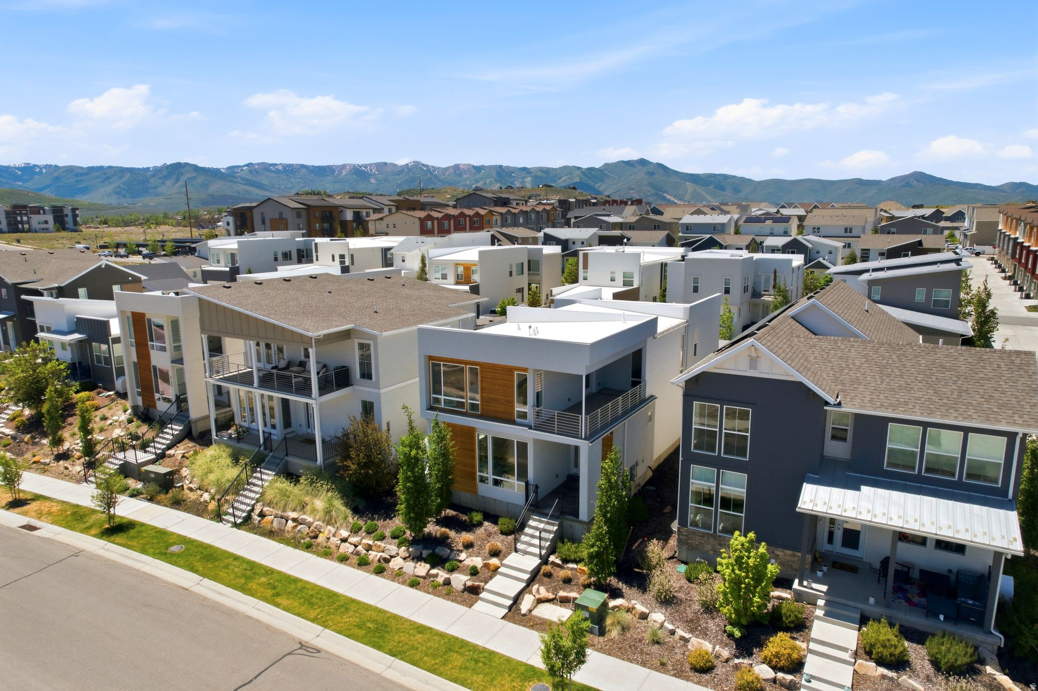 SILVER CREEK - Residential
