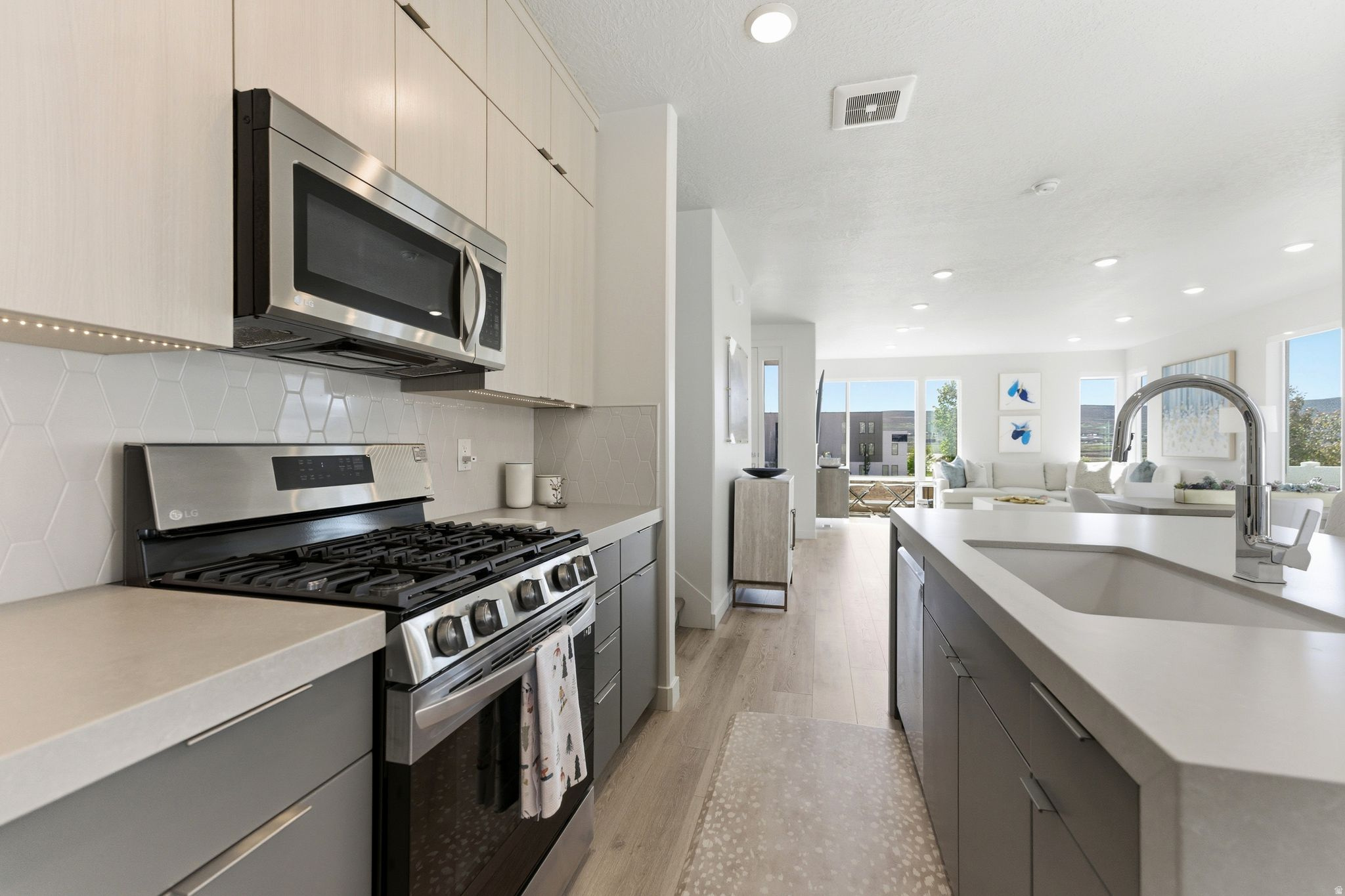 SILVER CREEK - Residential