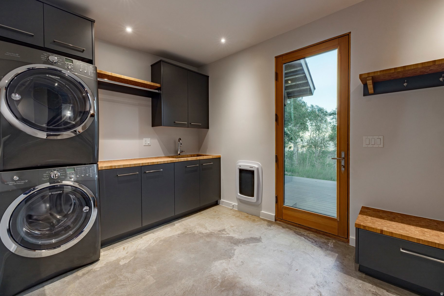 STAGE COACH ESTATES - Residential
