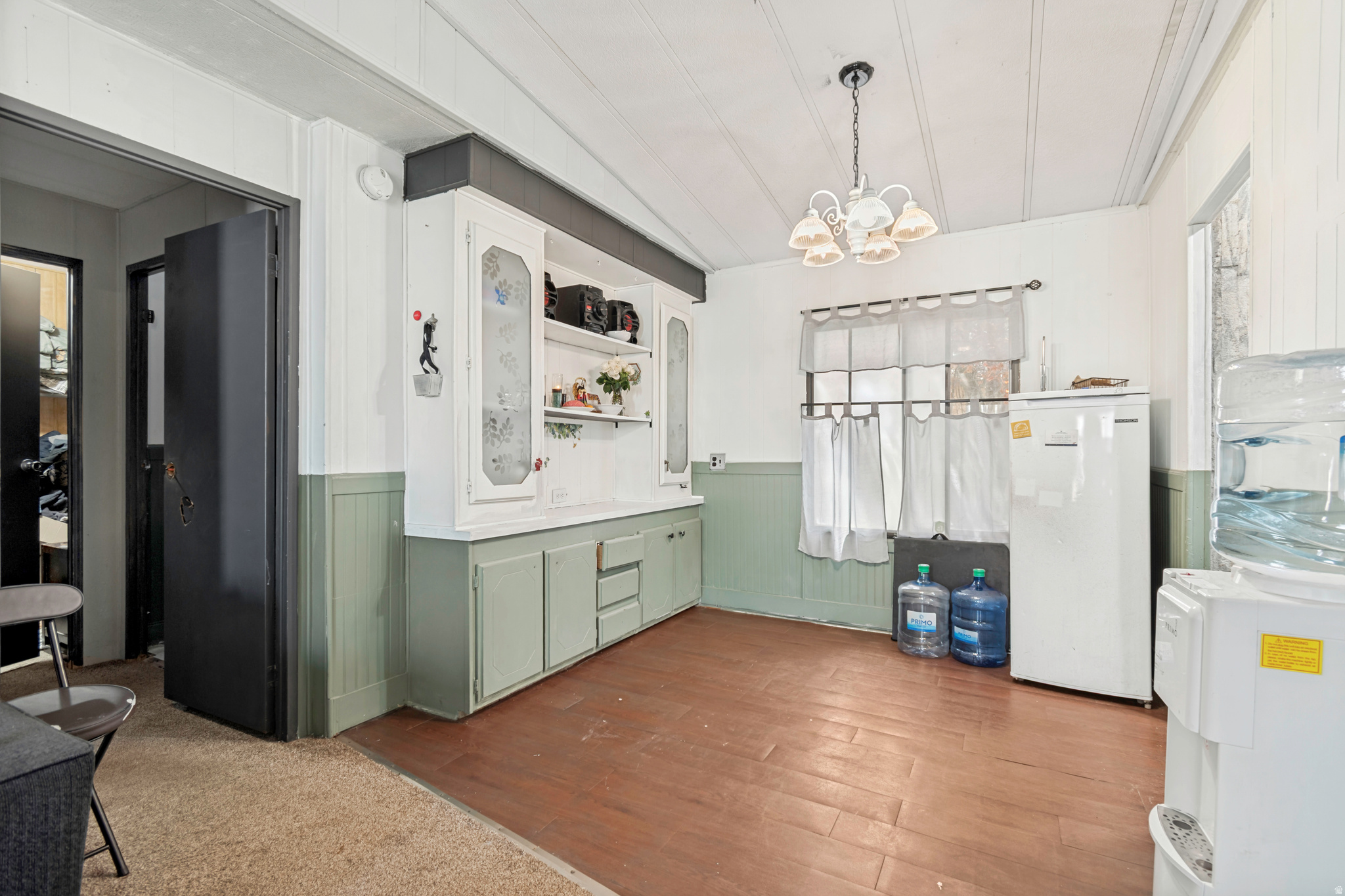 CRESCENTWOOD VILLAGE - Residential