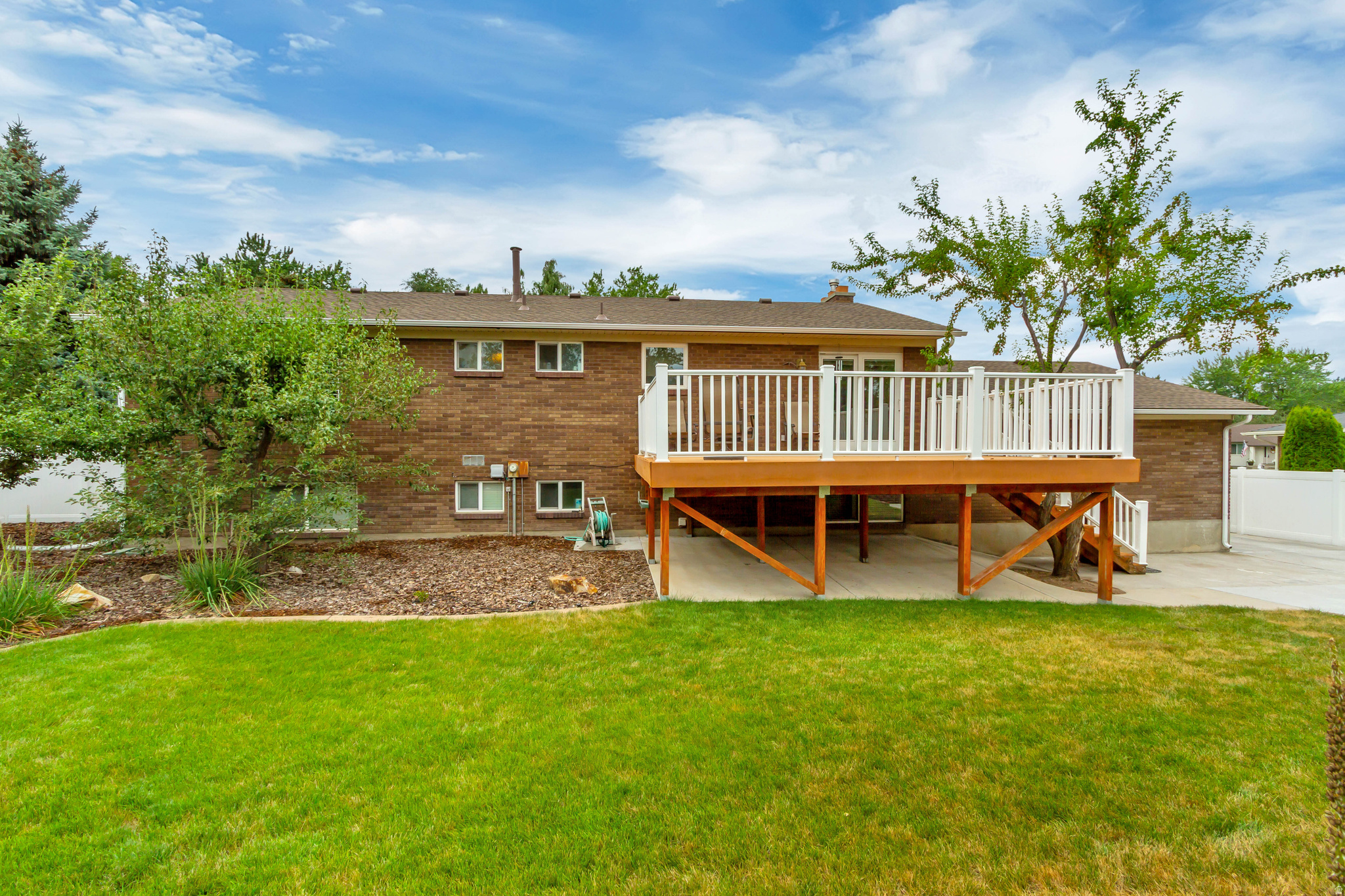 MEADOWS - Residential