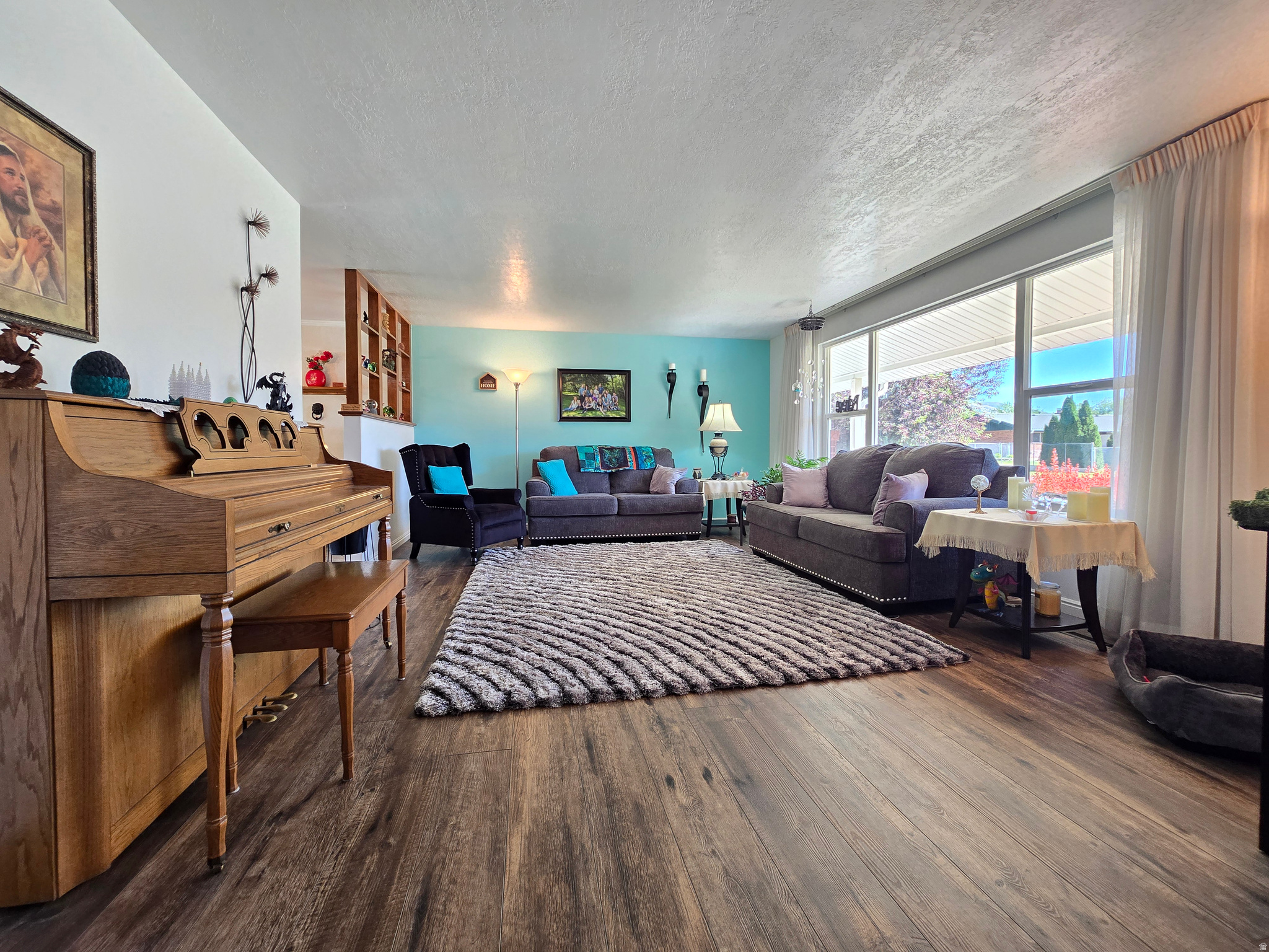 SUNSET HEIGHTS - Residential