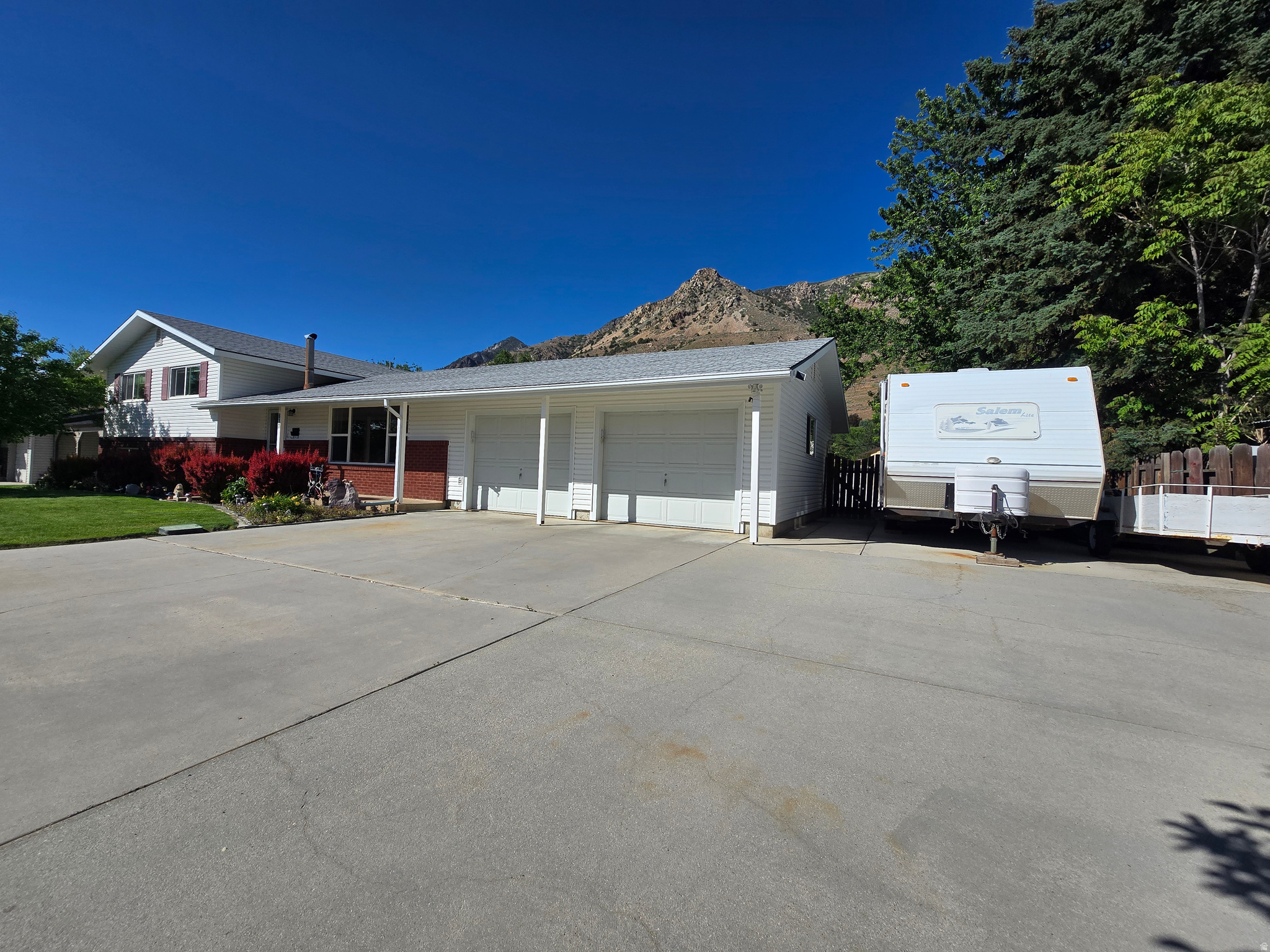 SUNSET HEIGHTS - Residential