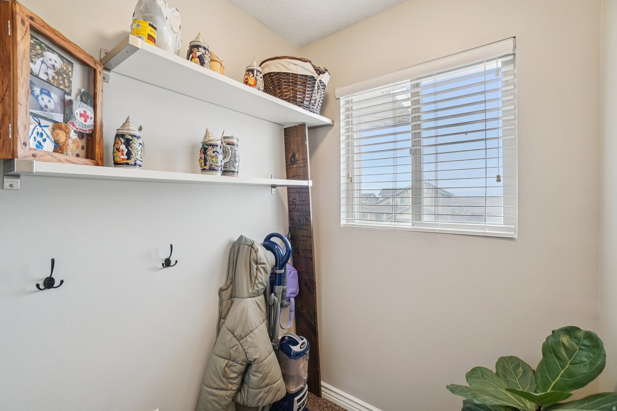 HUNTER CHASE - Residential
