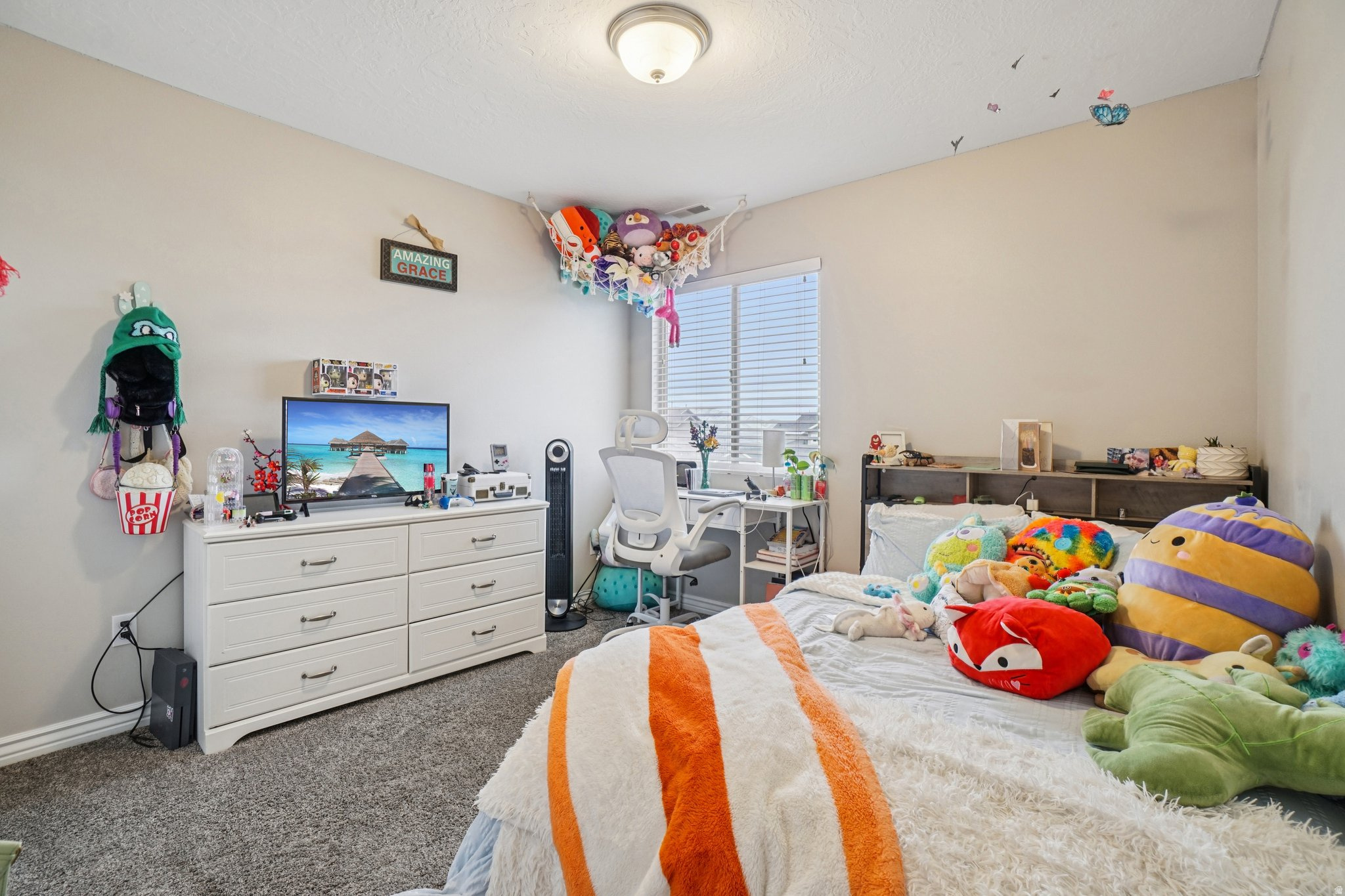 HUNTER CHASE - Residential