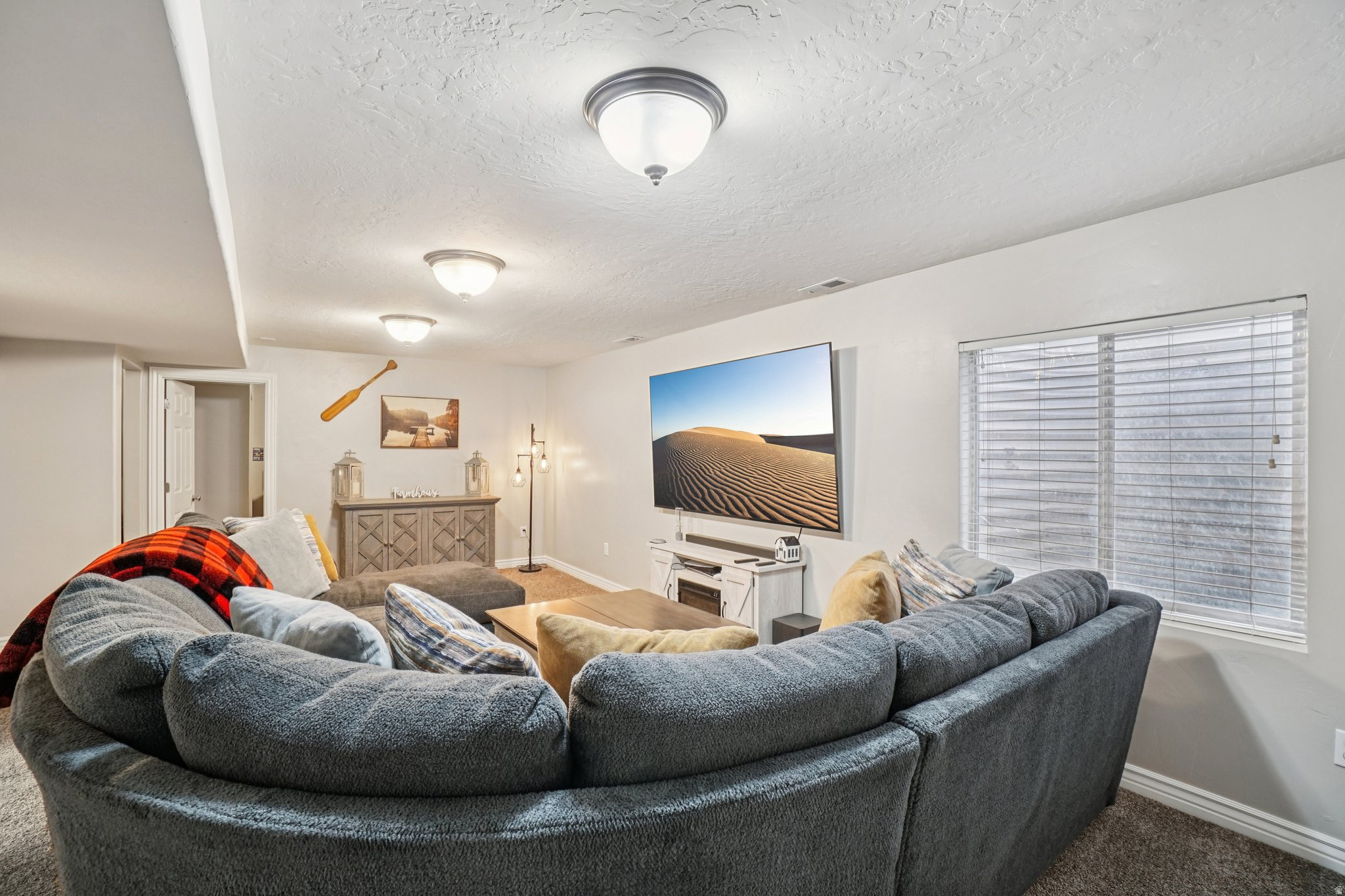 HUNTER CHASE - Residential