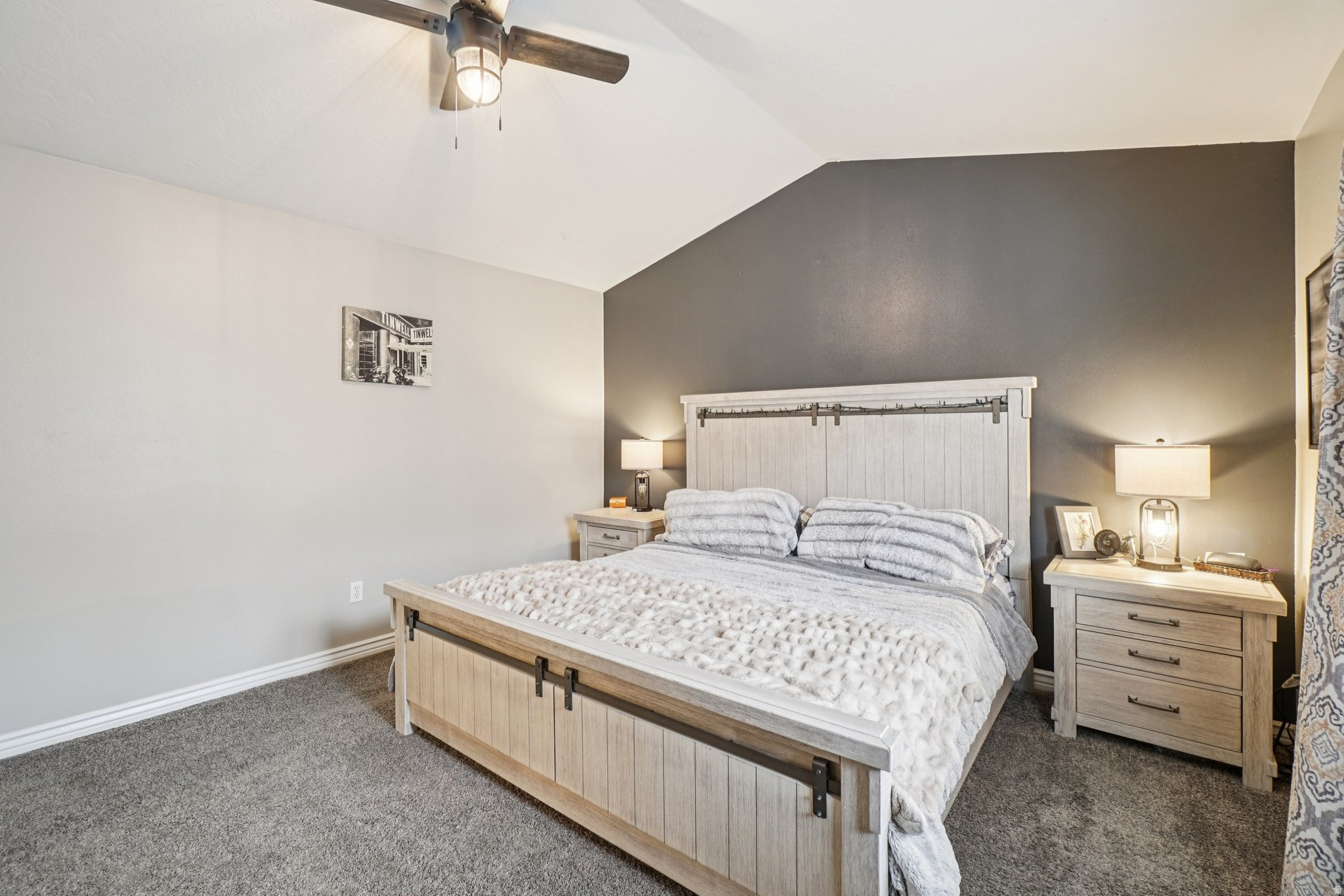 HUNTER CHASE - Residential