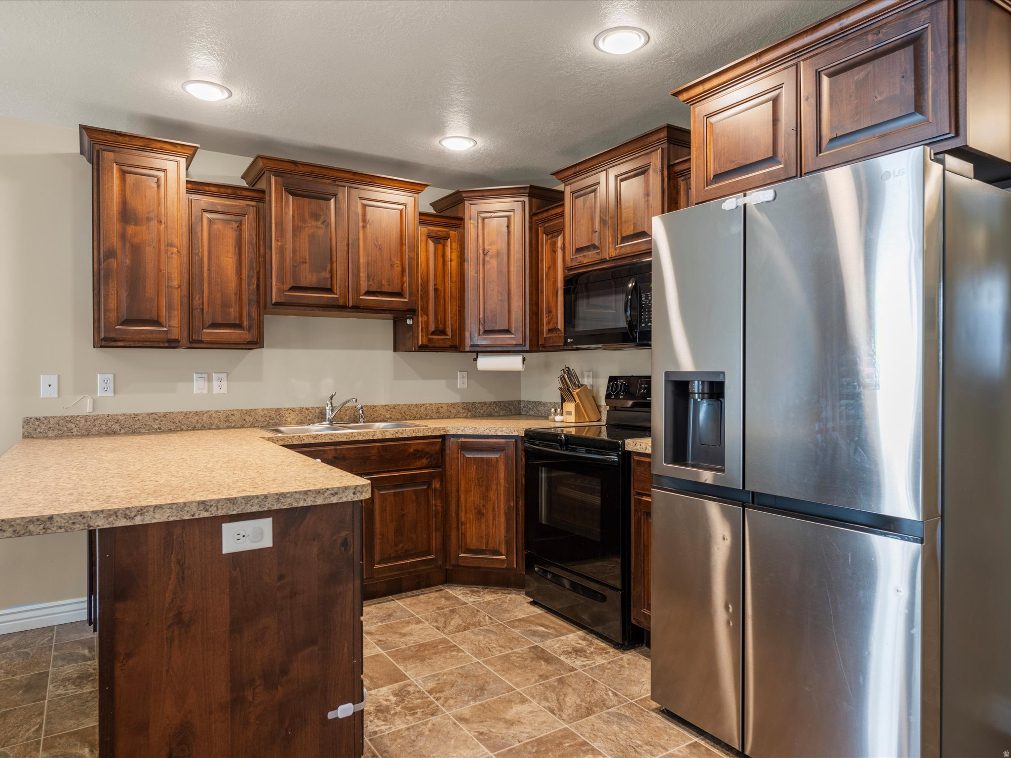 GREYHAWK - Residential