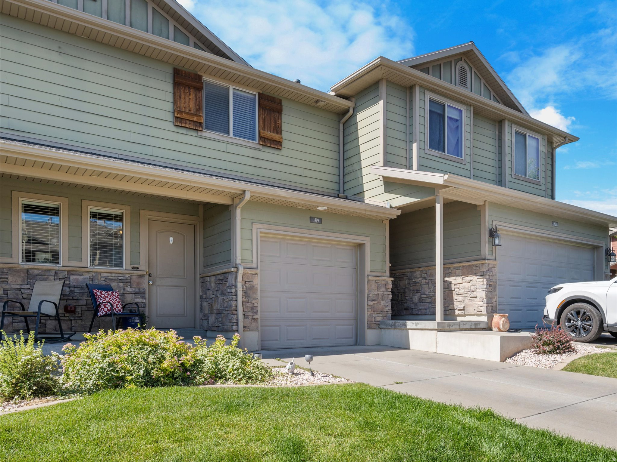 GREYHAWK - Residential
