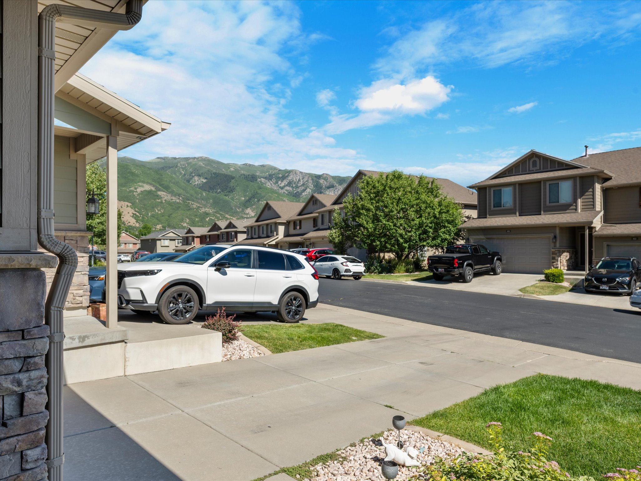 GREYHAWK - Residential
