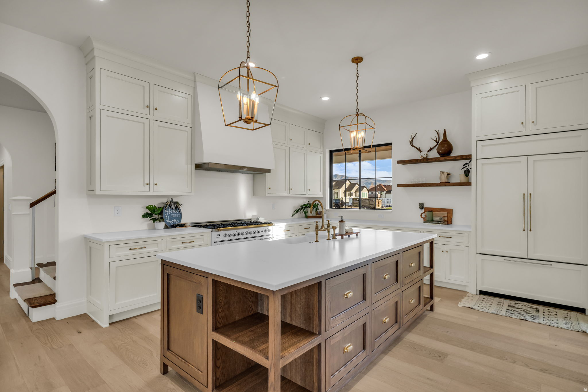 MOUNTAIN VIEW ESTATES - Residential