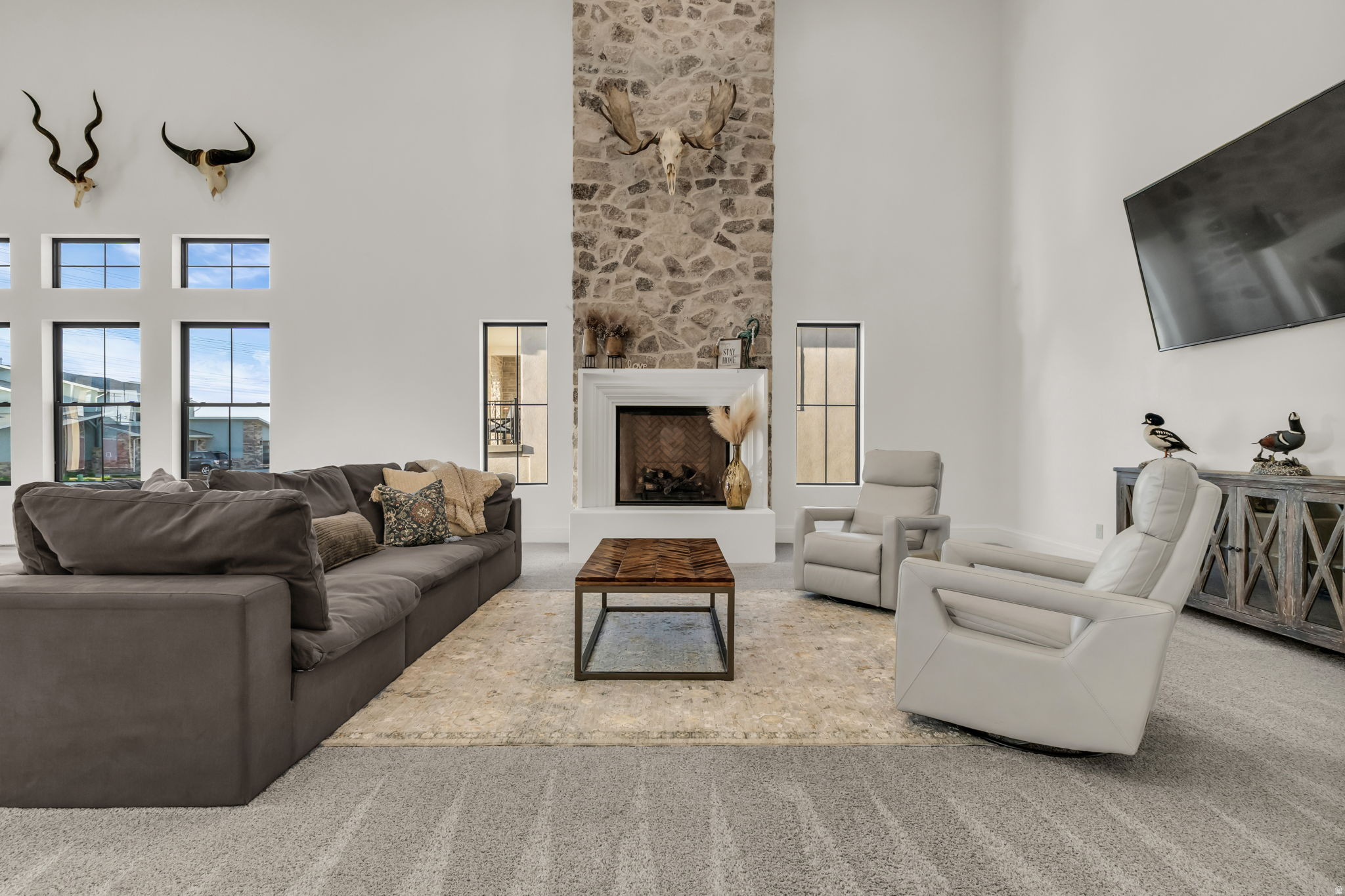 MOUNTAIN VIEW ESTATES - Residential