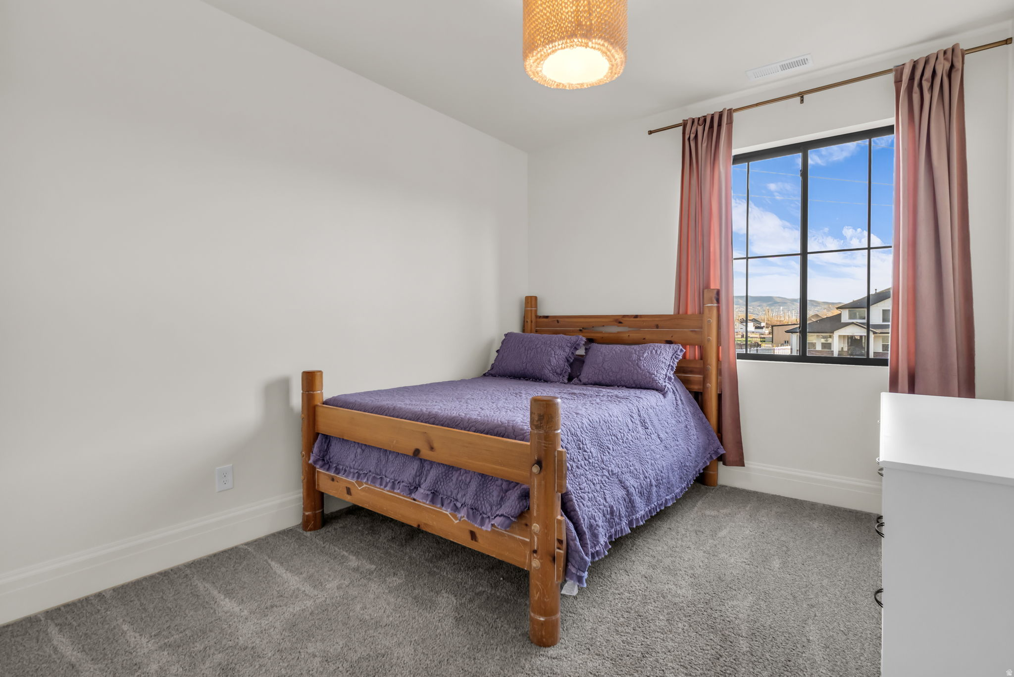 MOUNTAIN VIEW ESTATES - Residential
