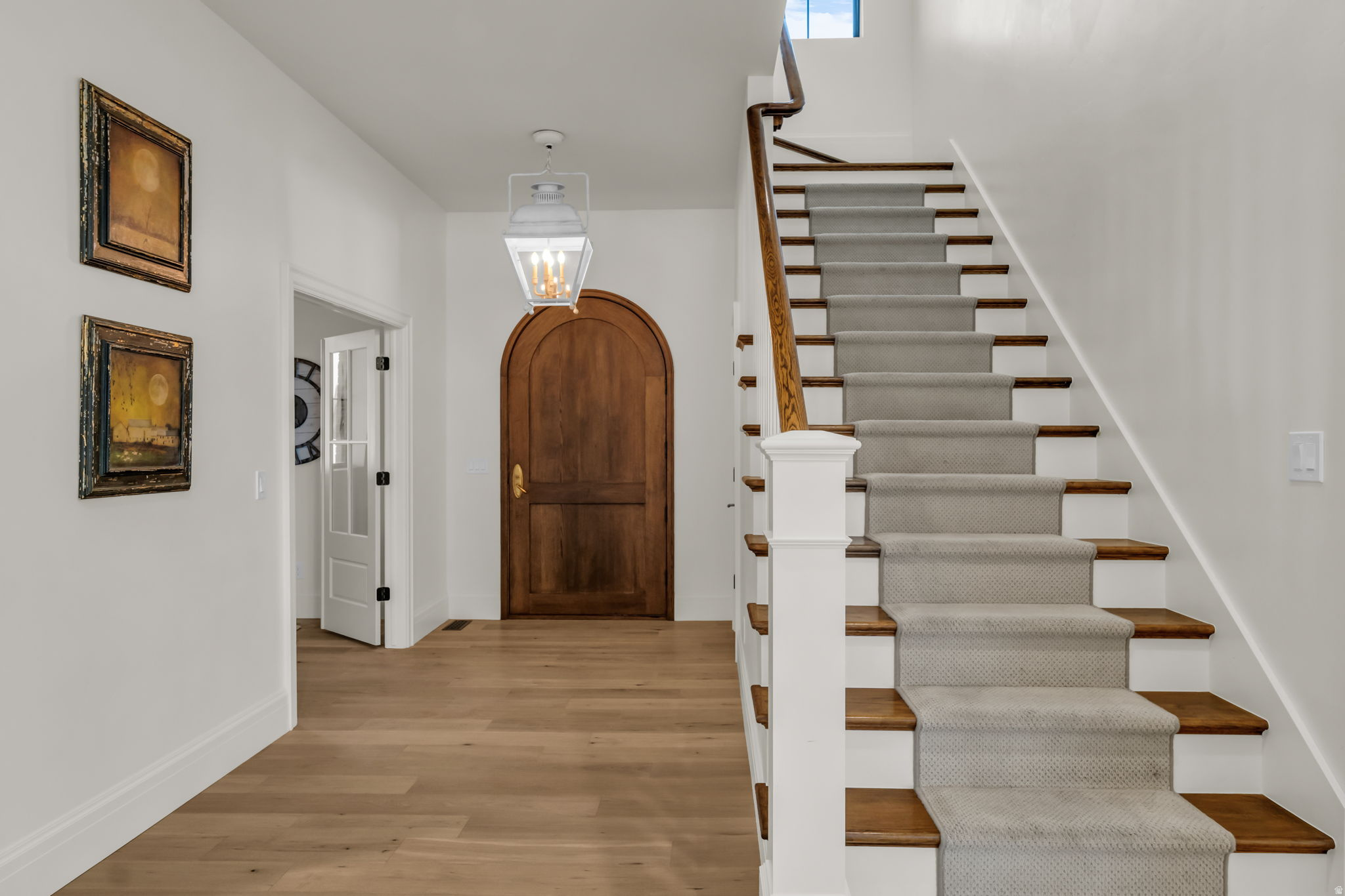 MOUNTAIN VIEW ESTATES - Residential