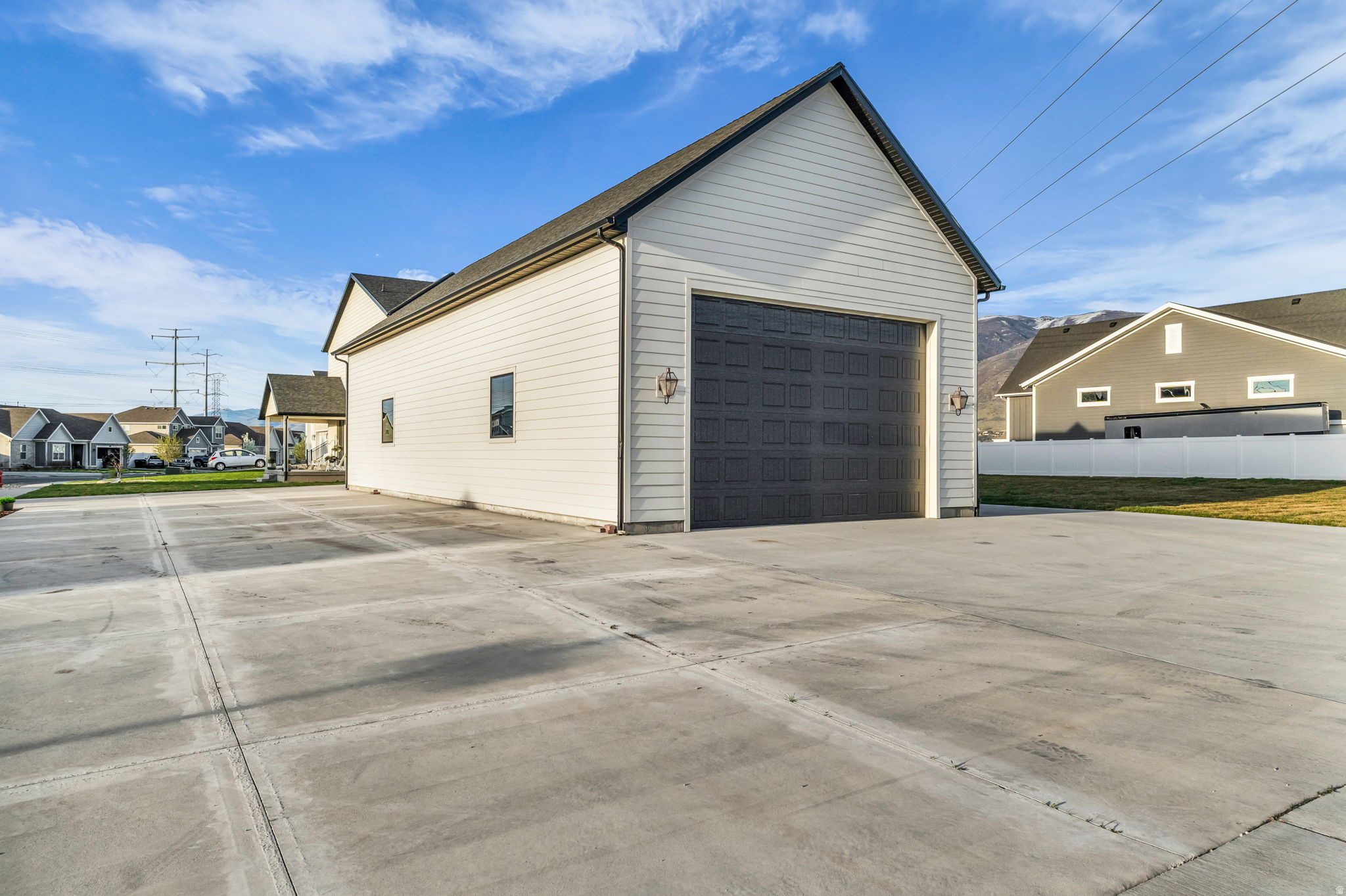MOUNTAIN VIEW ESTATES - Residential