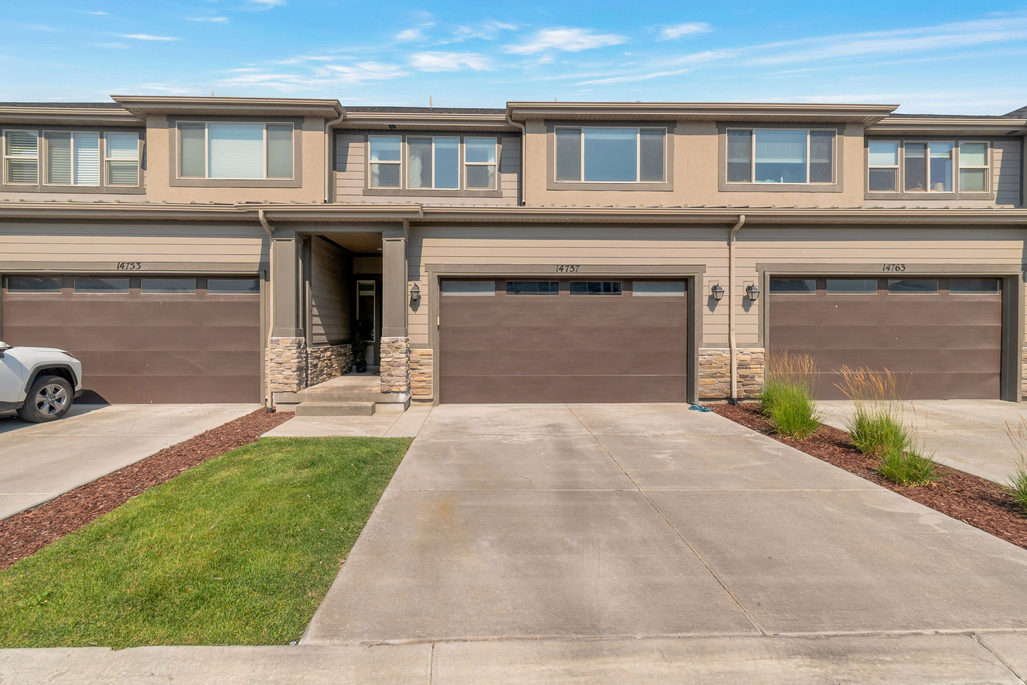 Welcome home to this must see townhome! This spacious 4 bedroom, 3 bathroom home is packed  with unique features you won't want to miss. Vaulted ceilings upstairs create an open and airy feel. It is located on a dead end street with minimal traffic. The fenced backyard backs directly to green space, with private gate giving you access to it. Commuters will love the convenient access to I-15, making trips to Salt Lake or Utah county a breeze. Schedule your appointment now with Aligned or text agent for a showing.