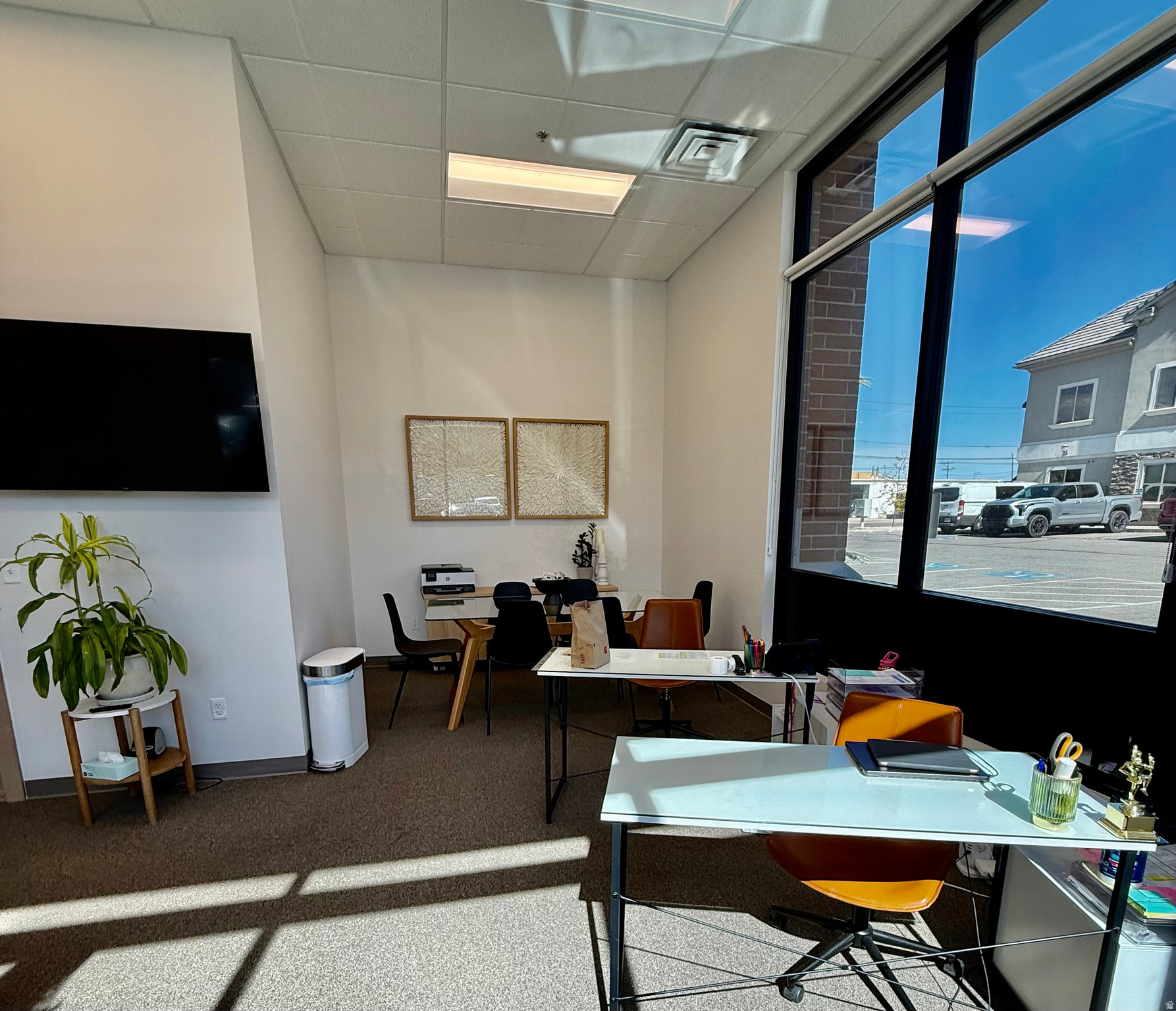 DRAPERVILLE - Commercial Lease