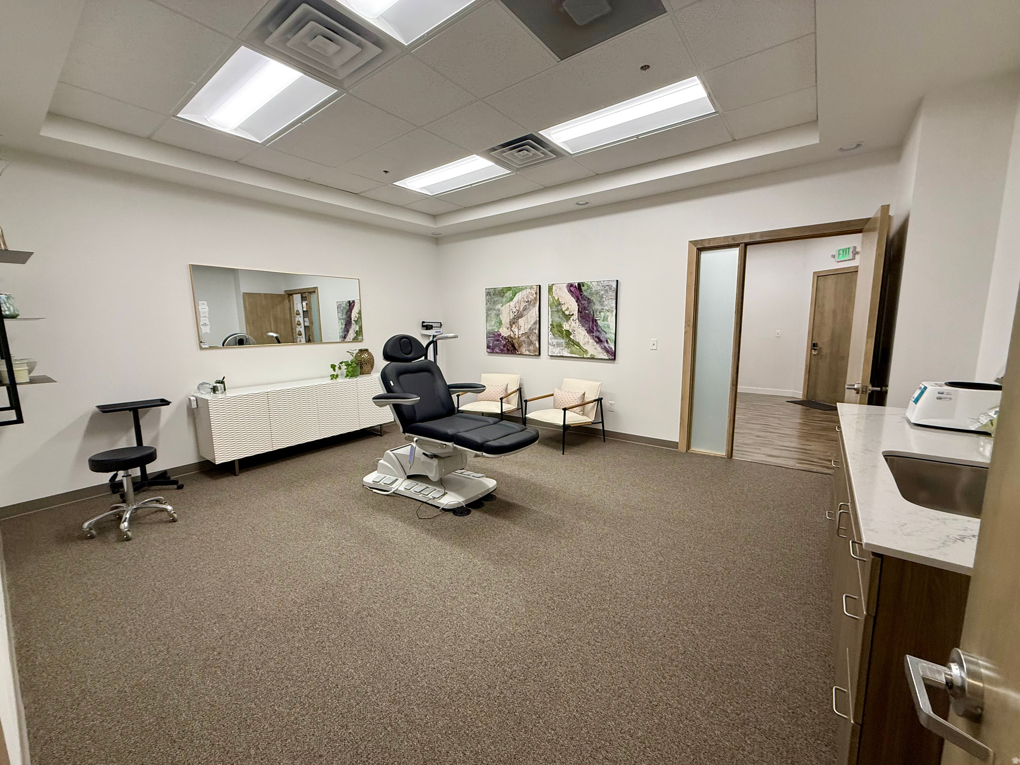 DRAPERVILLE - Commercial Lease