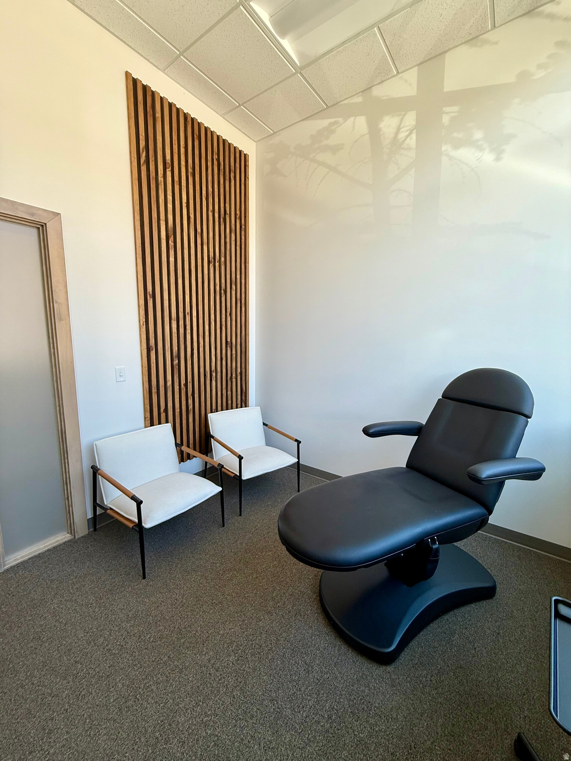 DRAPERVILLE - Commercial Lease