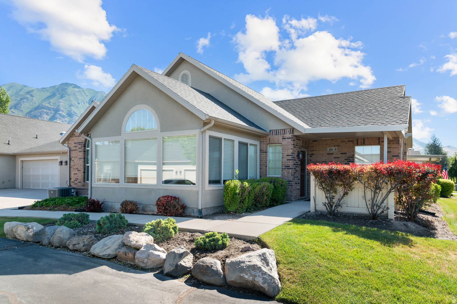 Enjoy easy single-level living in the beautiful and quiet Springbrook Villa community! This well-maintained, one-owner home features an open floor plan with vaulted ceilings, sun room with lots of natural light, and a spacious great room that's perfect for entertaining or relaxing. Residents enjoy exceptional amenities, including a clubhouse, exercise room, theater room, swimming pool, gathering space, and picnic and barbecue area. Conveniently located just minutes from shopping, restaurants, parks, and I-15, this move-in-ready home offers the perfect combination of comfort, convenience, and low-maintenance living.