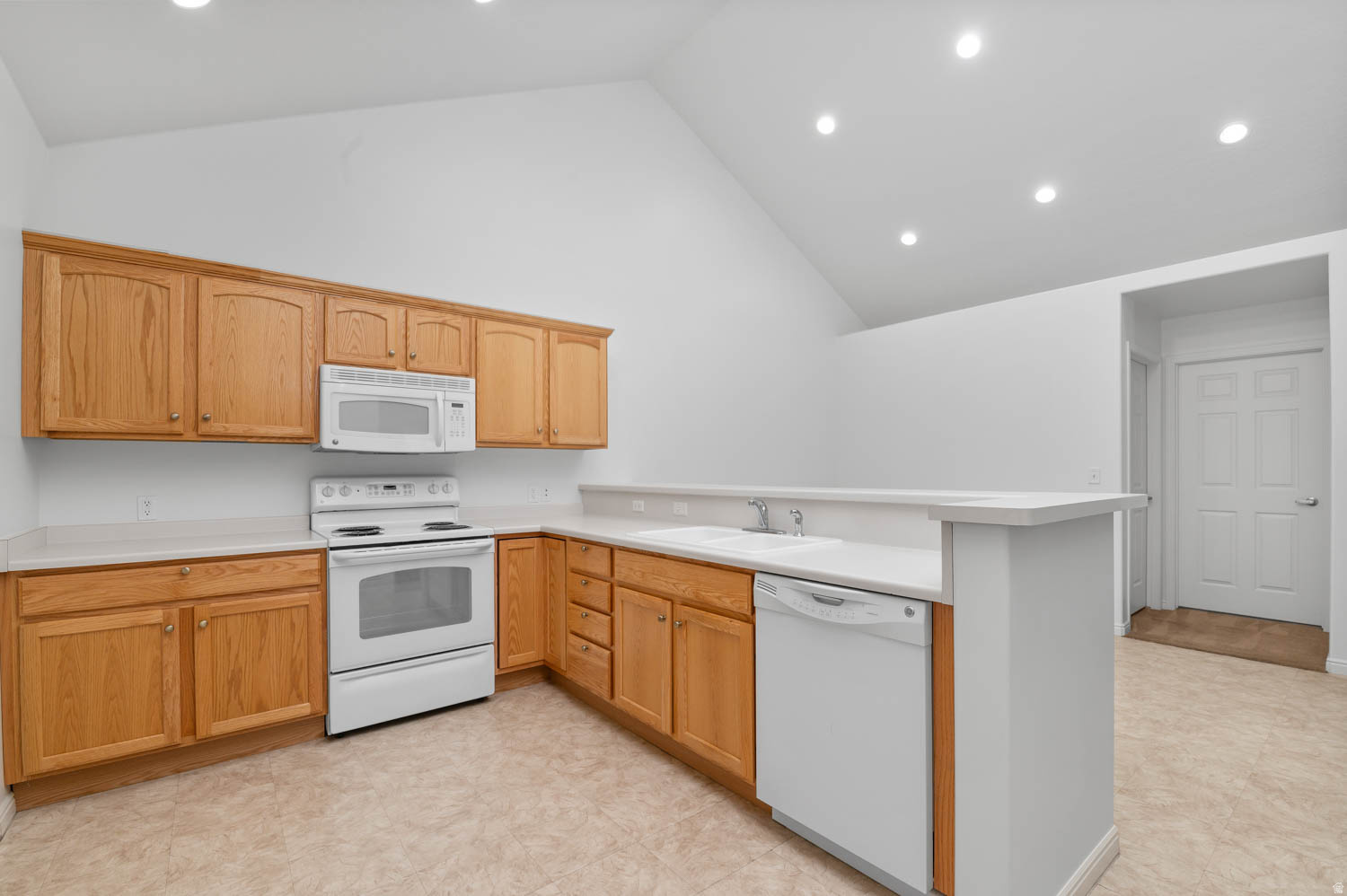 SPRINGBROOK VILLAS CONDO - Residential